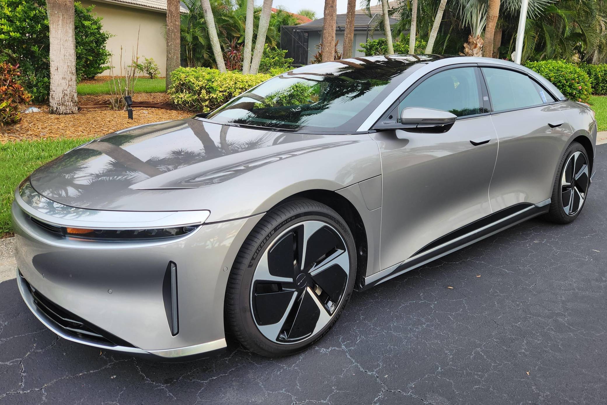 Lucid deals air awd