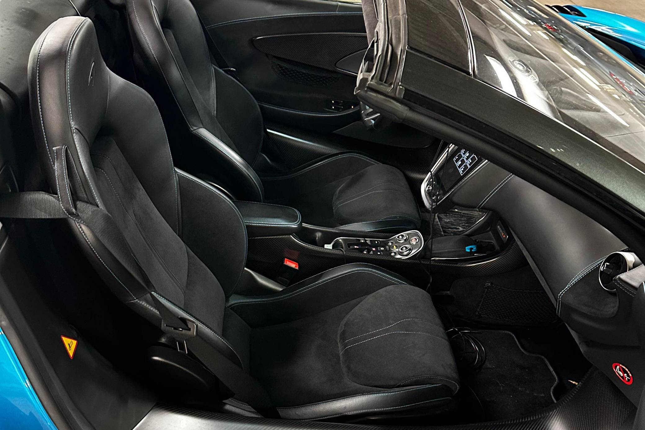 2020 McLaren 600LT Spider photo 8