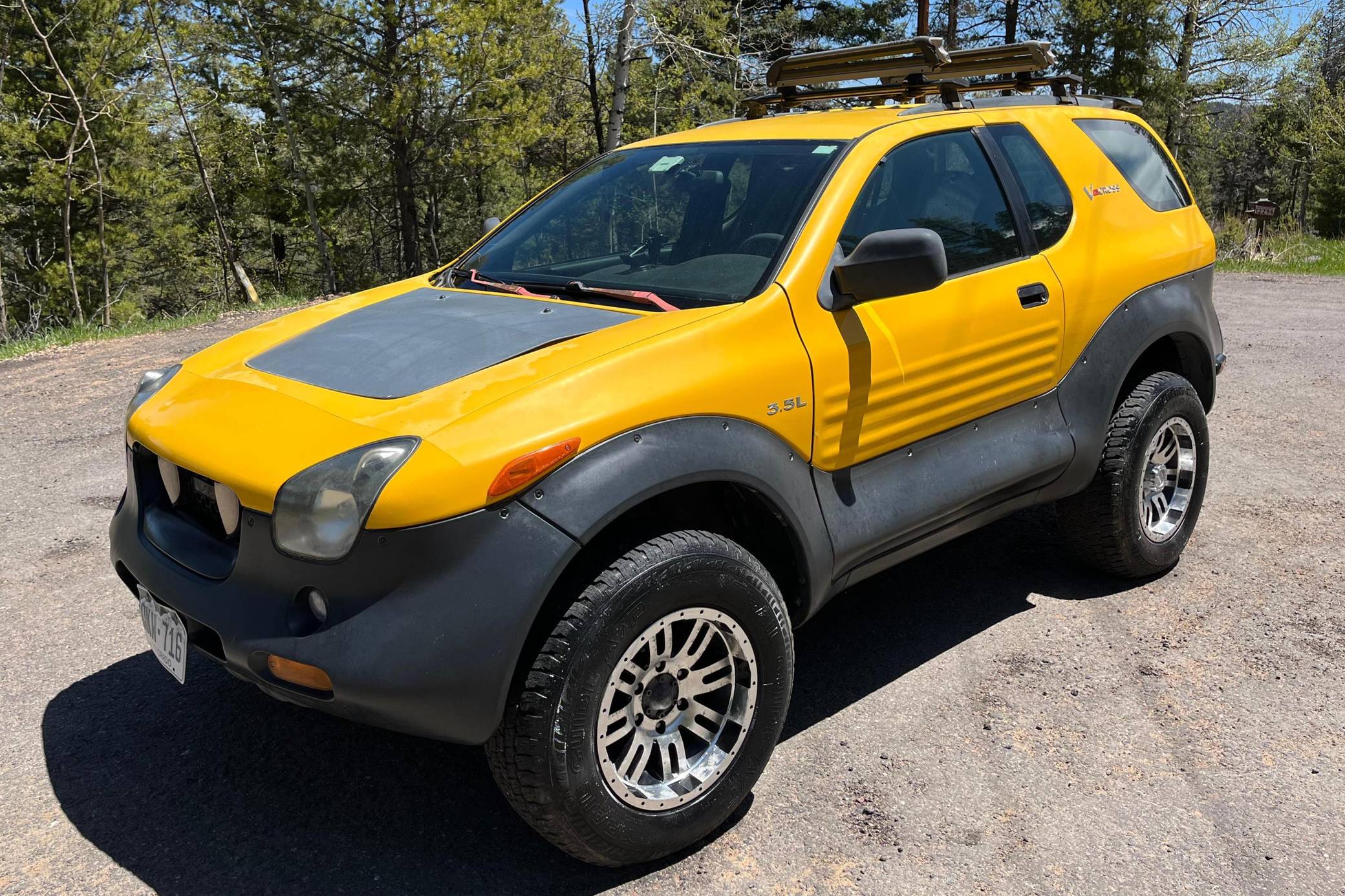 2000 Isuzu VehiCROSS