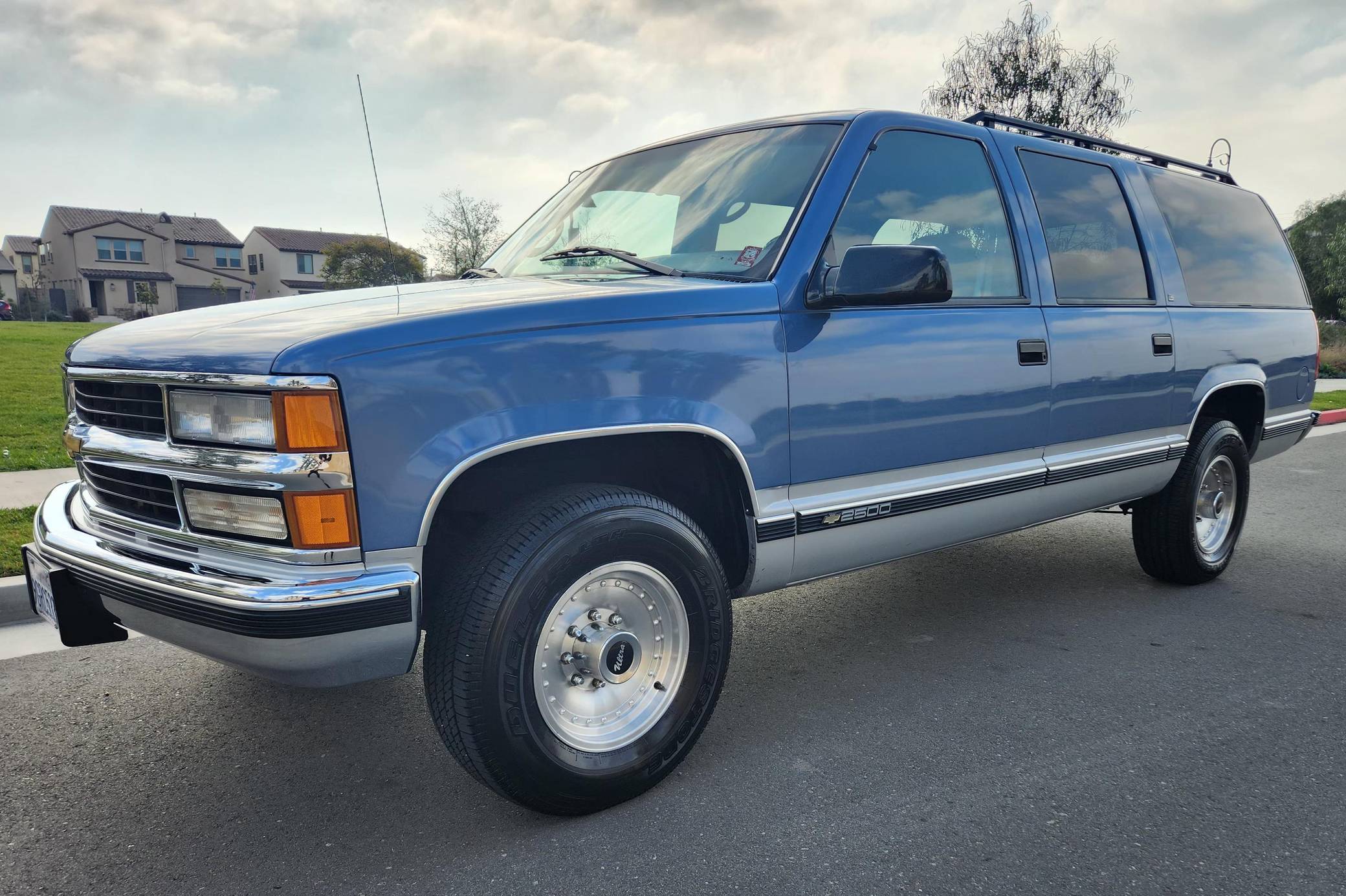 1995 Chevrolet Suburban 2500 LS