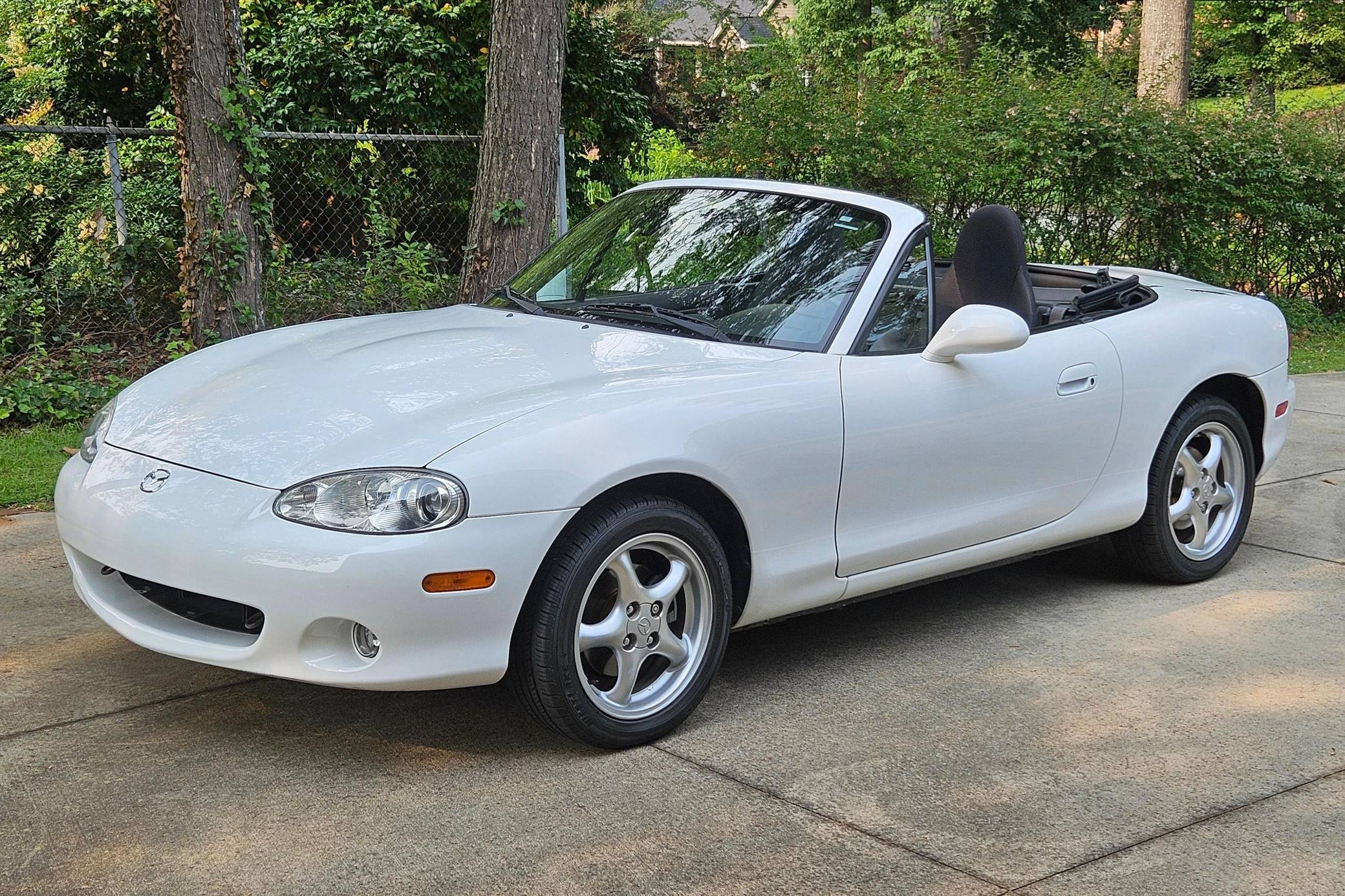 2002 Mazda MX-5 Miata VIN: JM1NB353120230265 for Sale - Cars & Bids