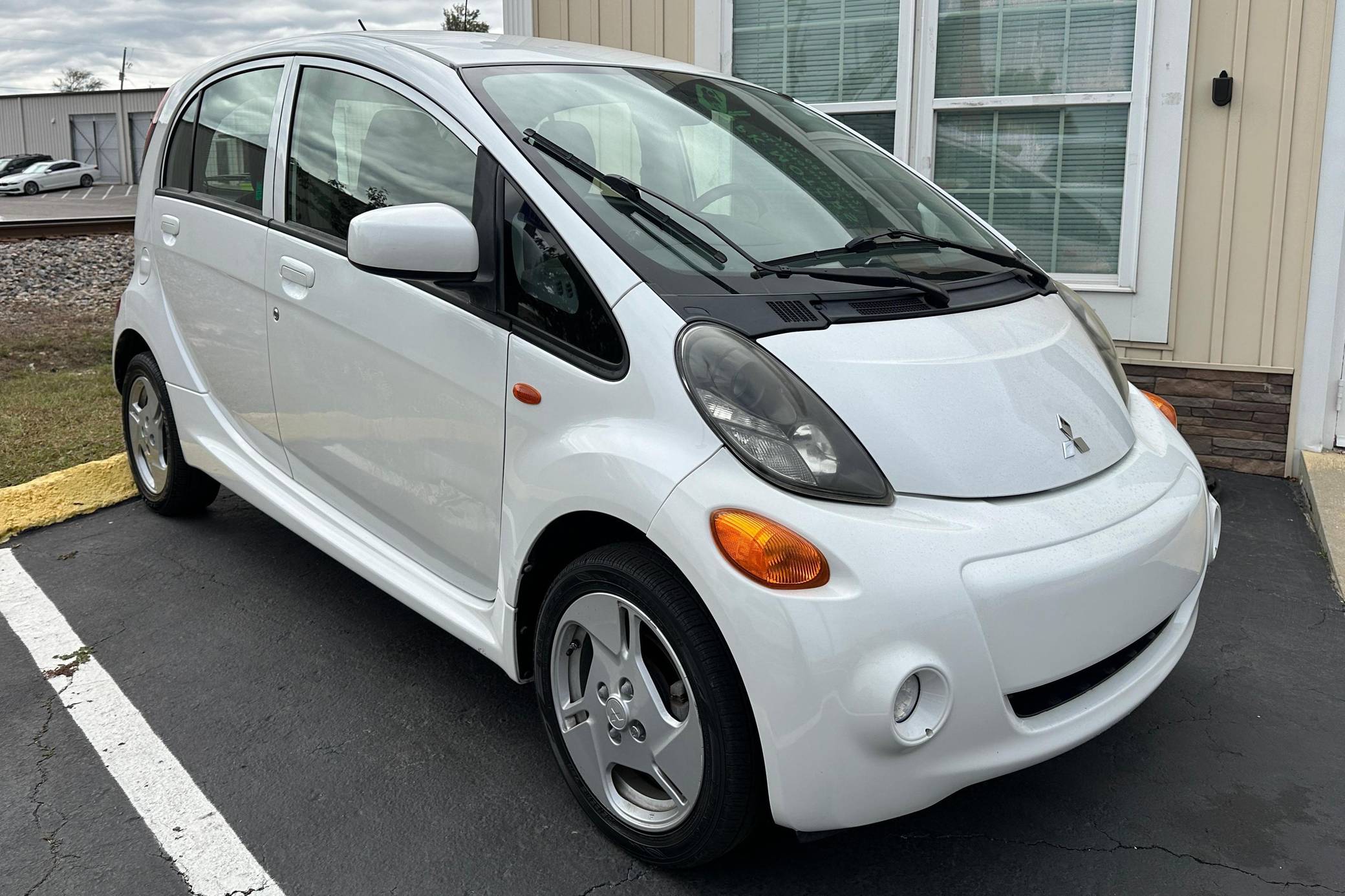 2012 Mitsubishi i-MiEV ES