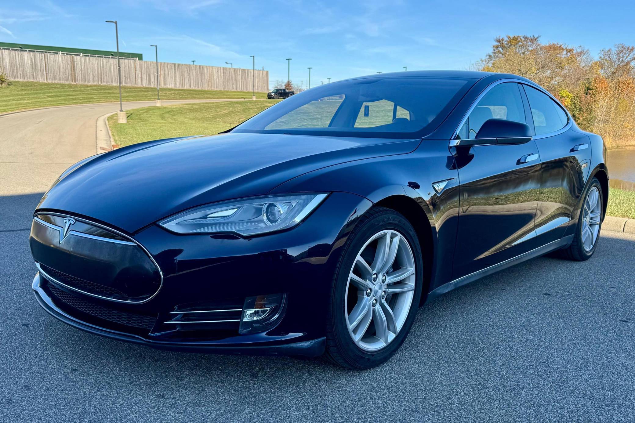 2013 Tesla Model S 75 VIN: 5YJSA1CG0DFP08518 for Sale - Cars & Bids