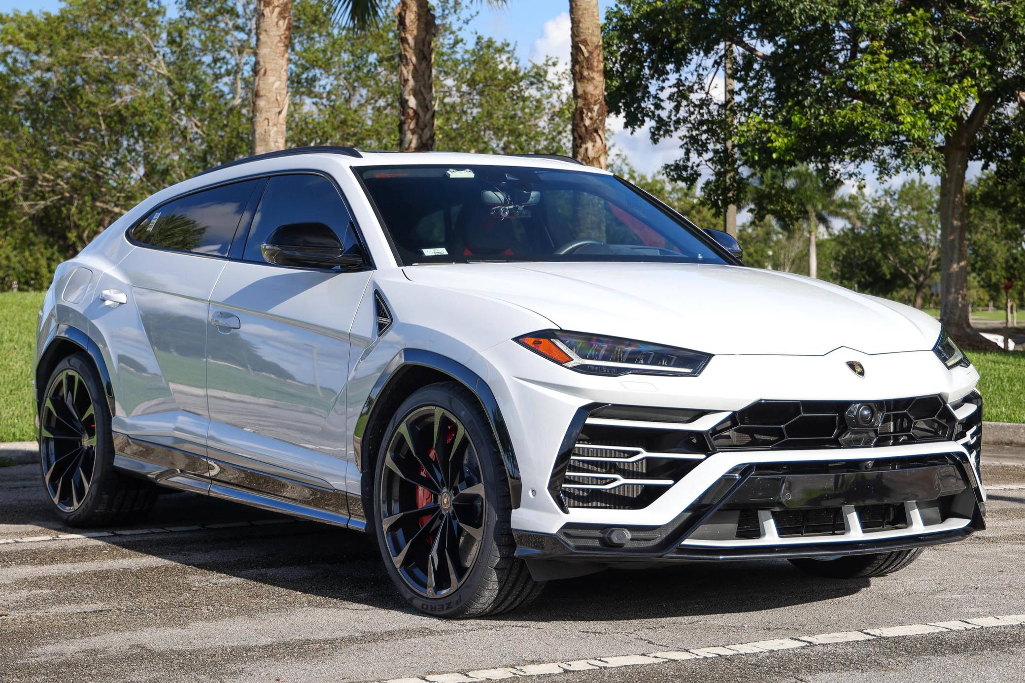 2020 Lamborghini Urus