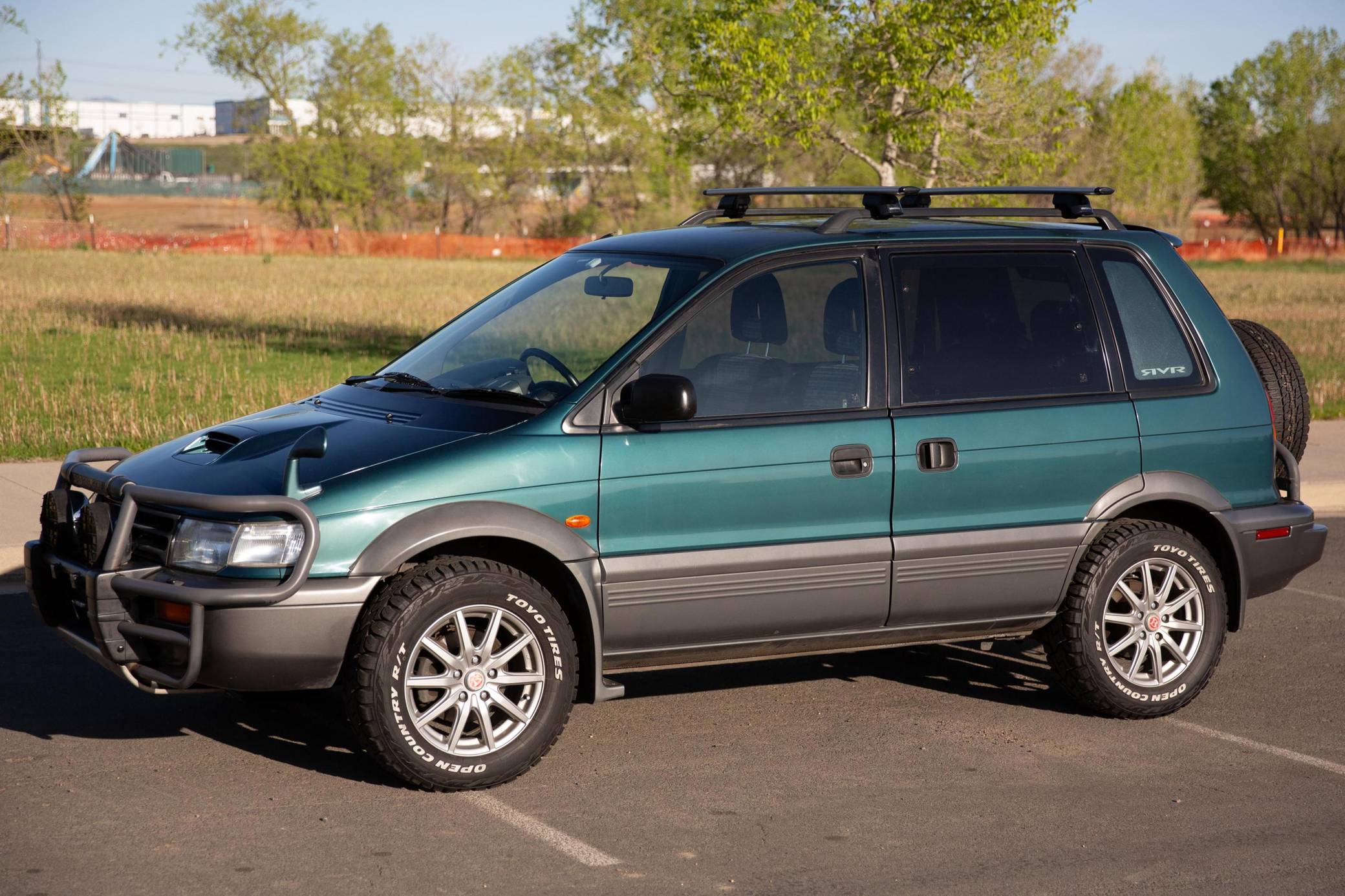 1994 Mitsubishi RVR Sports Gear