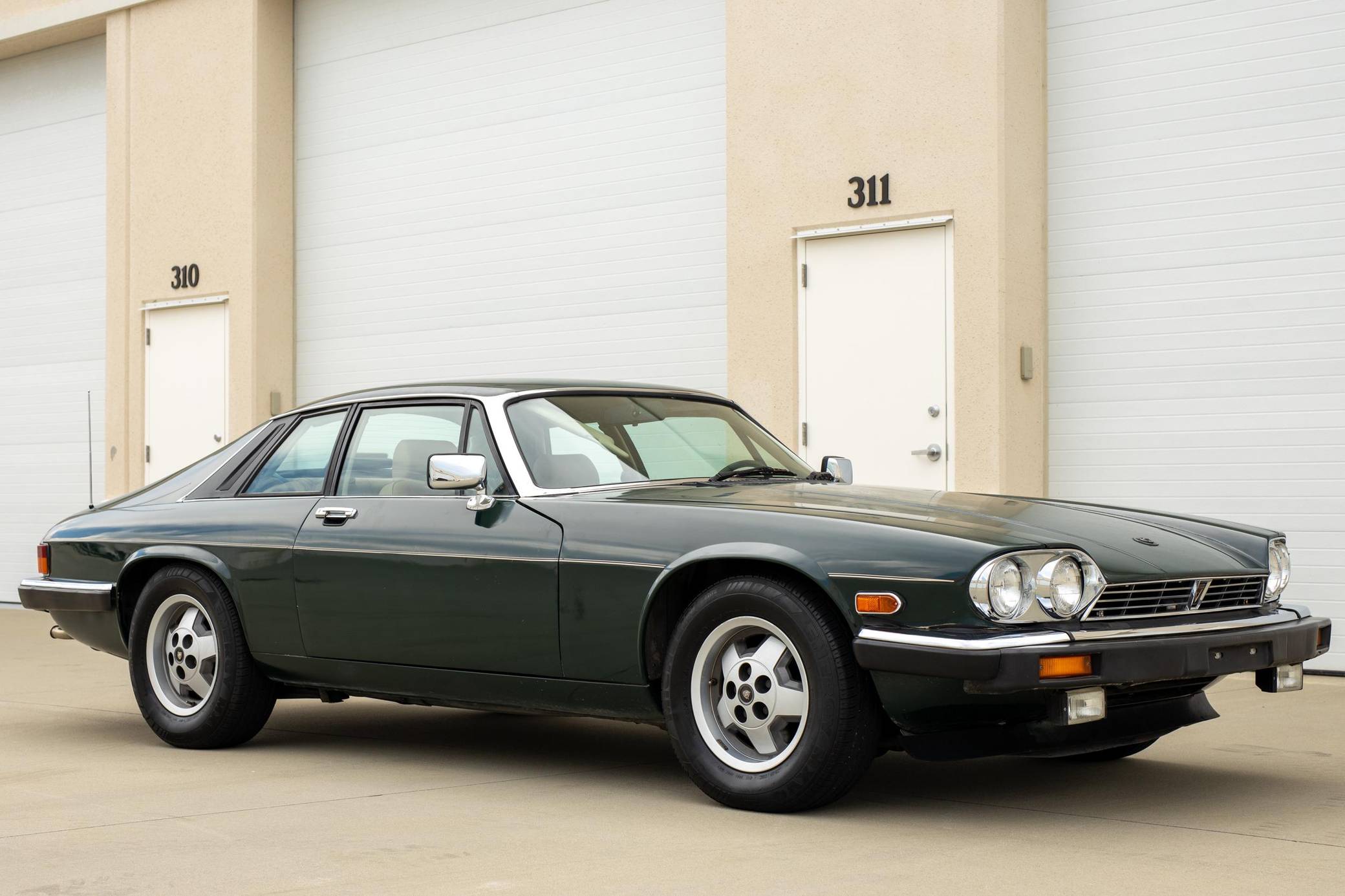 1987 Jaguar XJS V12 Coupe auction Cars Bids