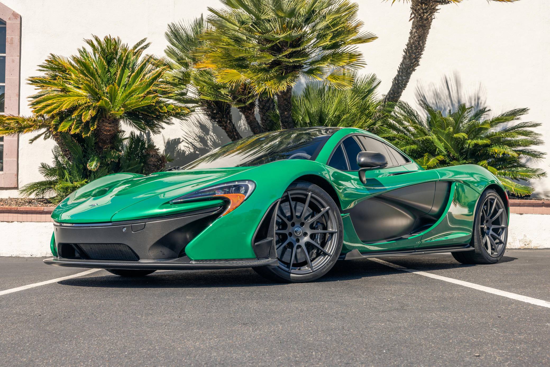 2014 McLaren P1 photo 106