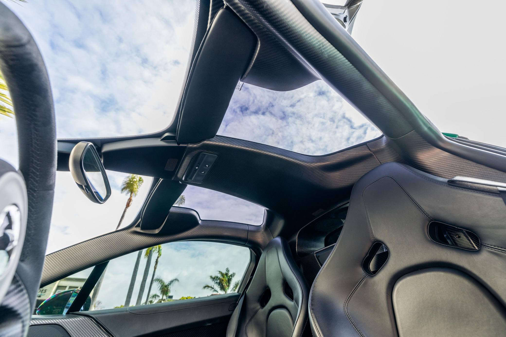 2014 McLaren P1 photo 348