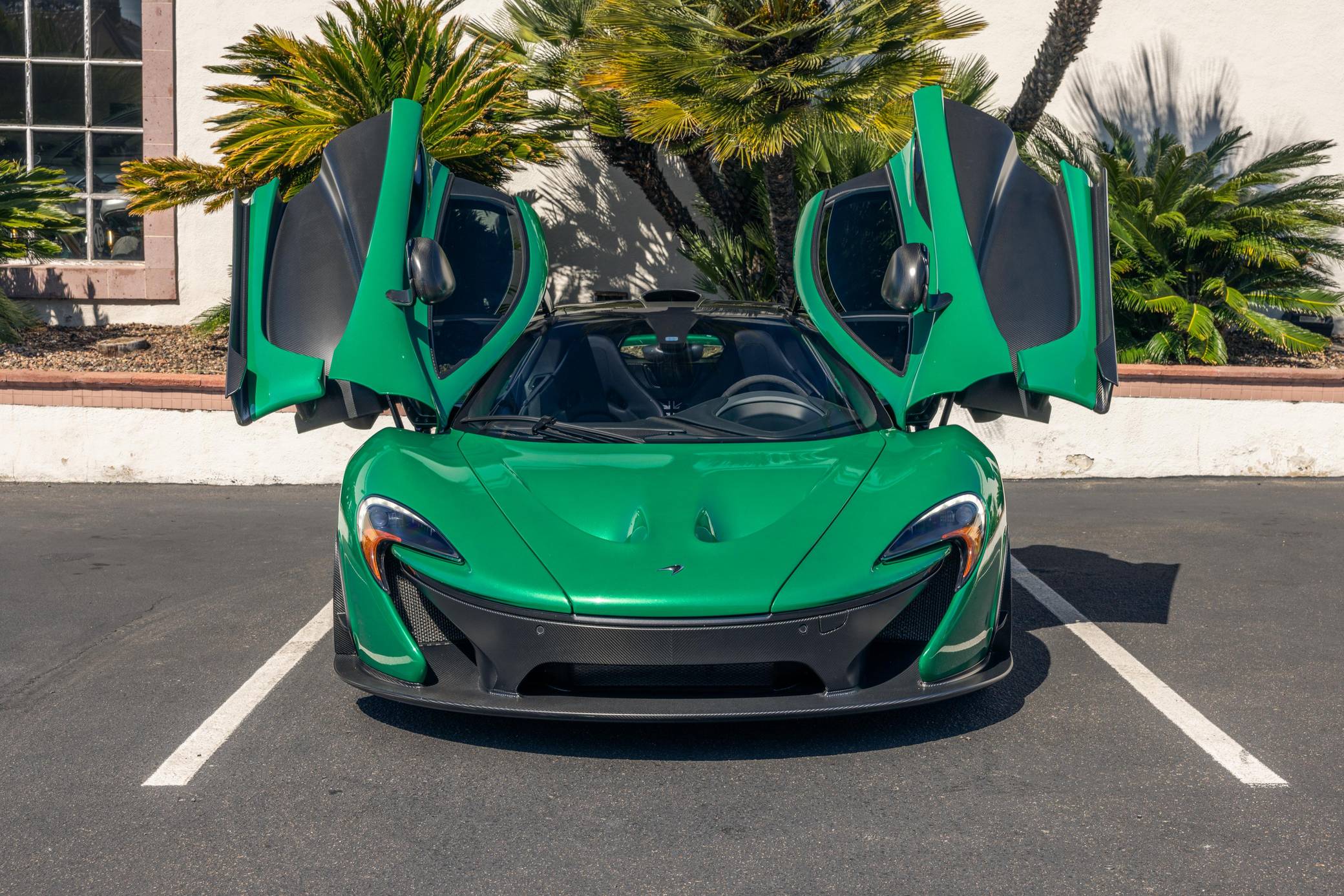 2014 McLaren P1 photo 133