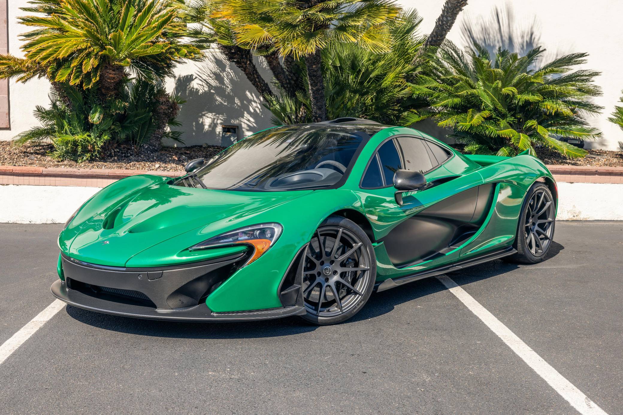 2014 McLaren P1 photo 80