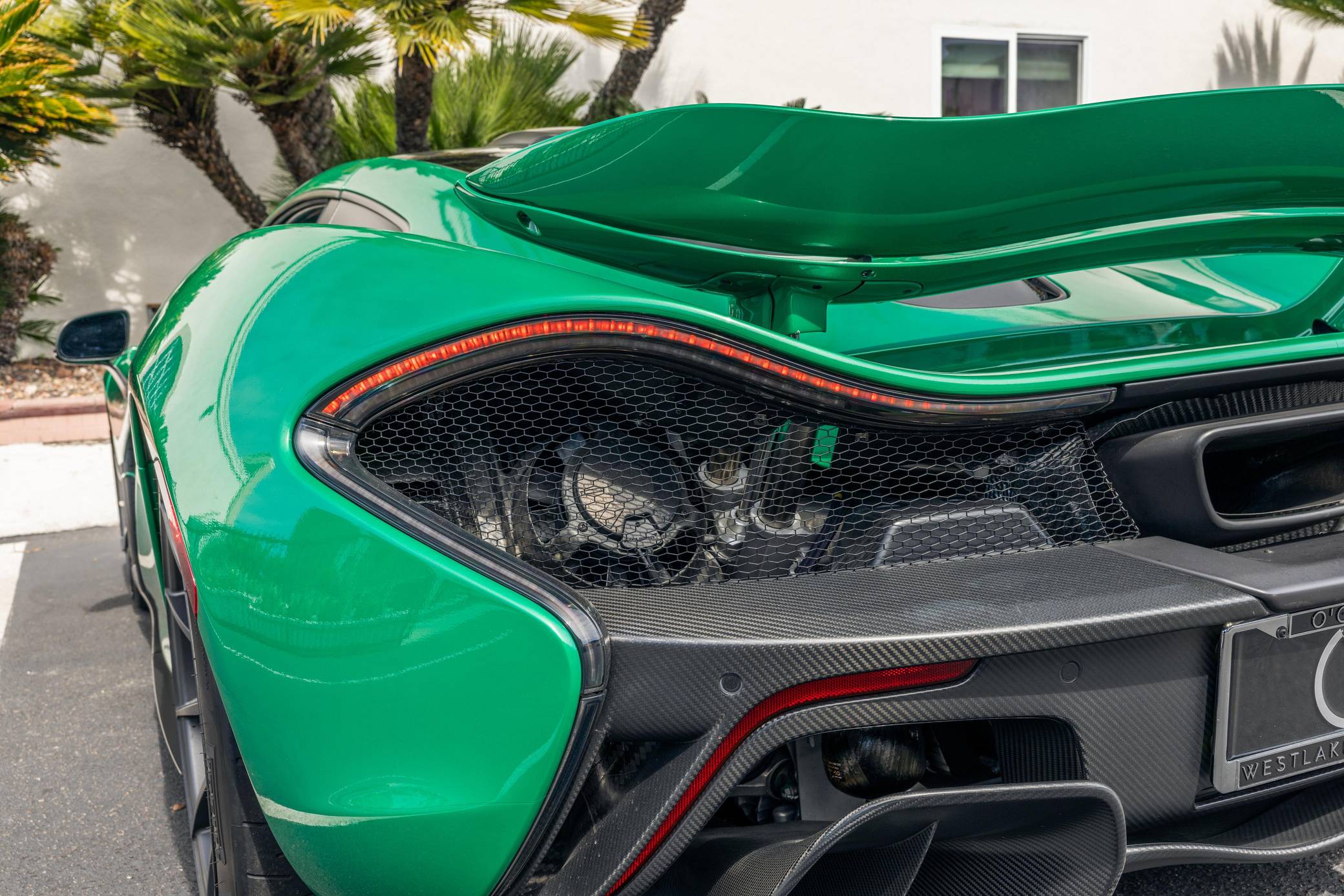 2014 McLaren P1 photo 209