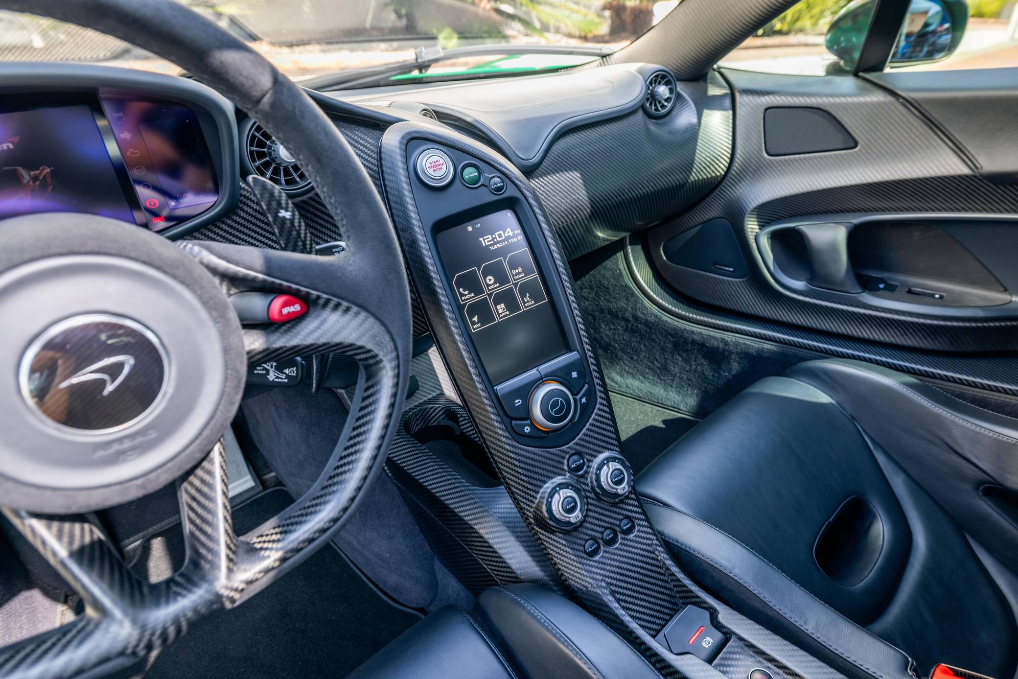 2014 McLaren P1 photo 314