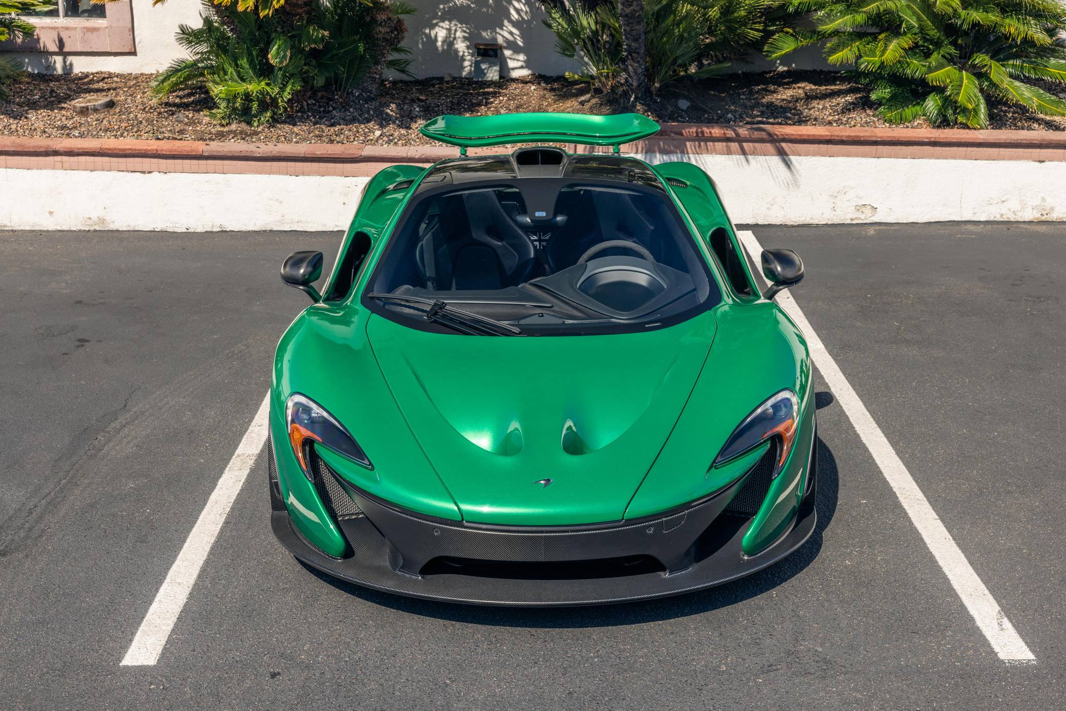 2014 McLaren P1 photo 33