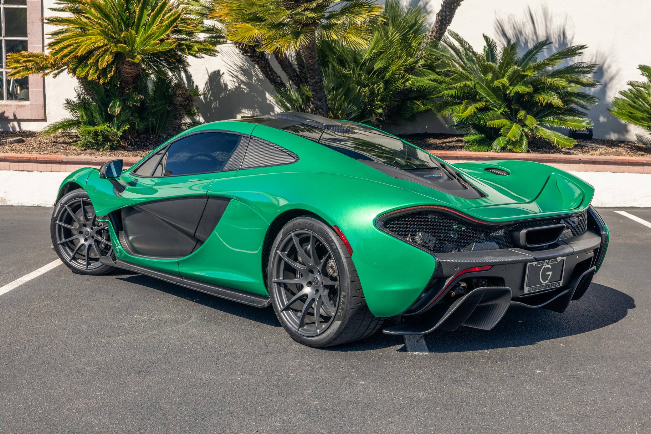 2014 McLaren P1 photo 114