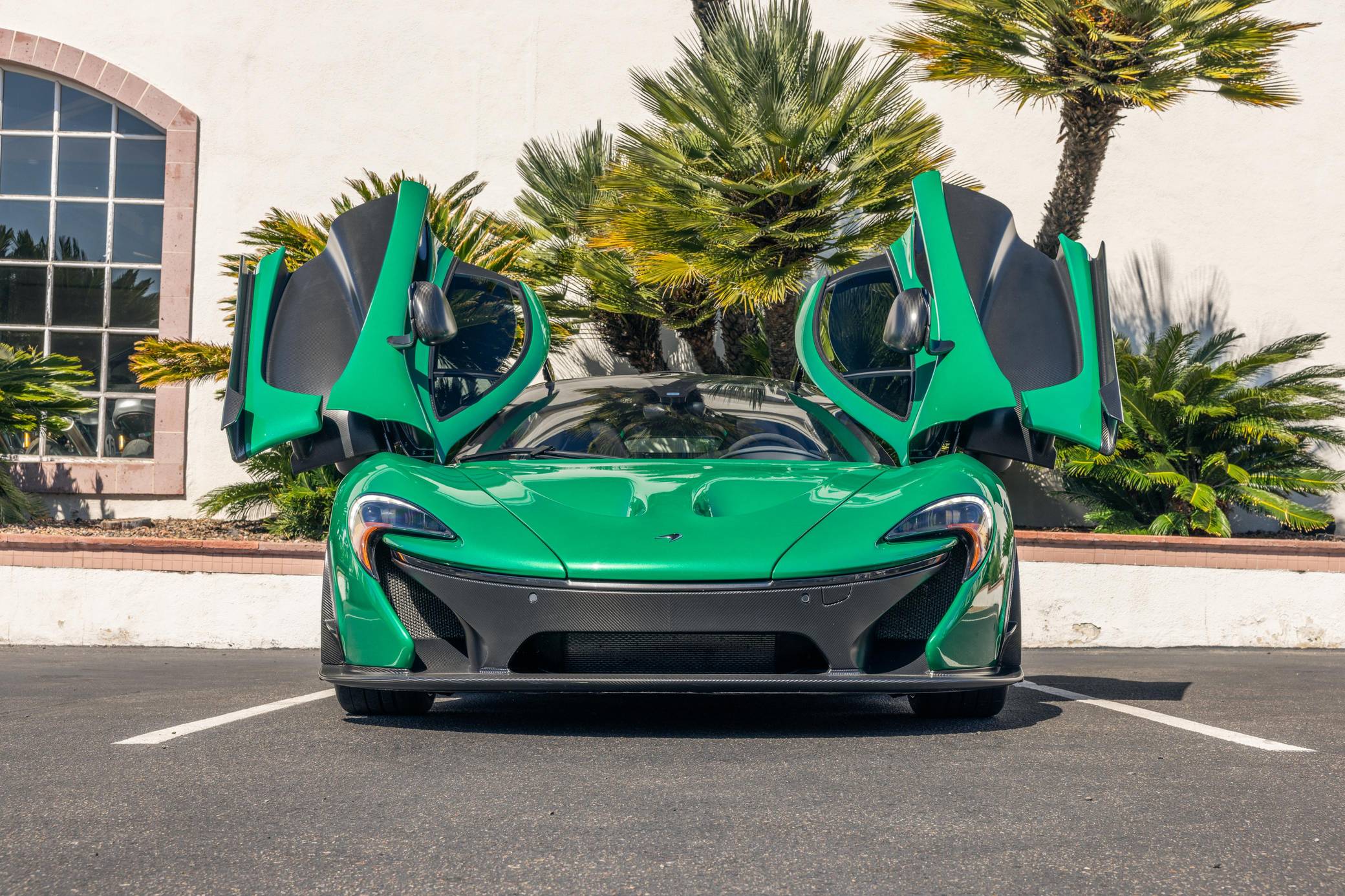 2014 McLaren P1 photo 132