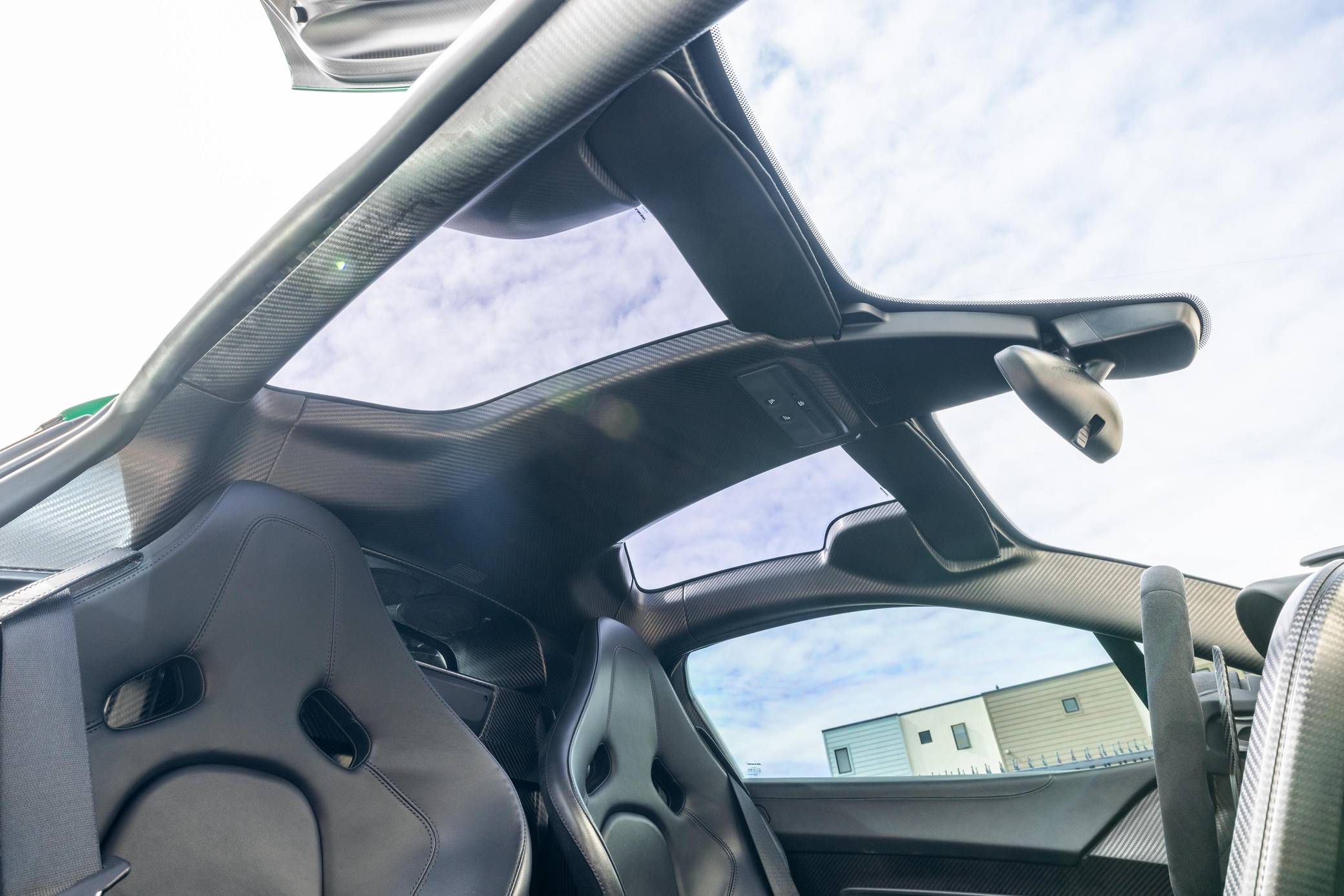 2014 McLaren P1 photo 346