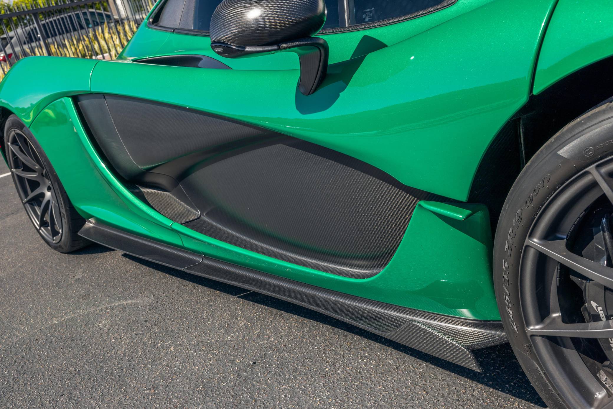 2014 McLaren P1 photo 249