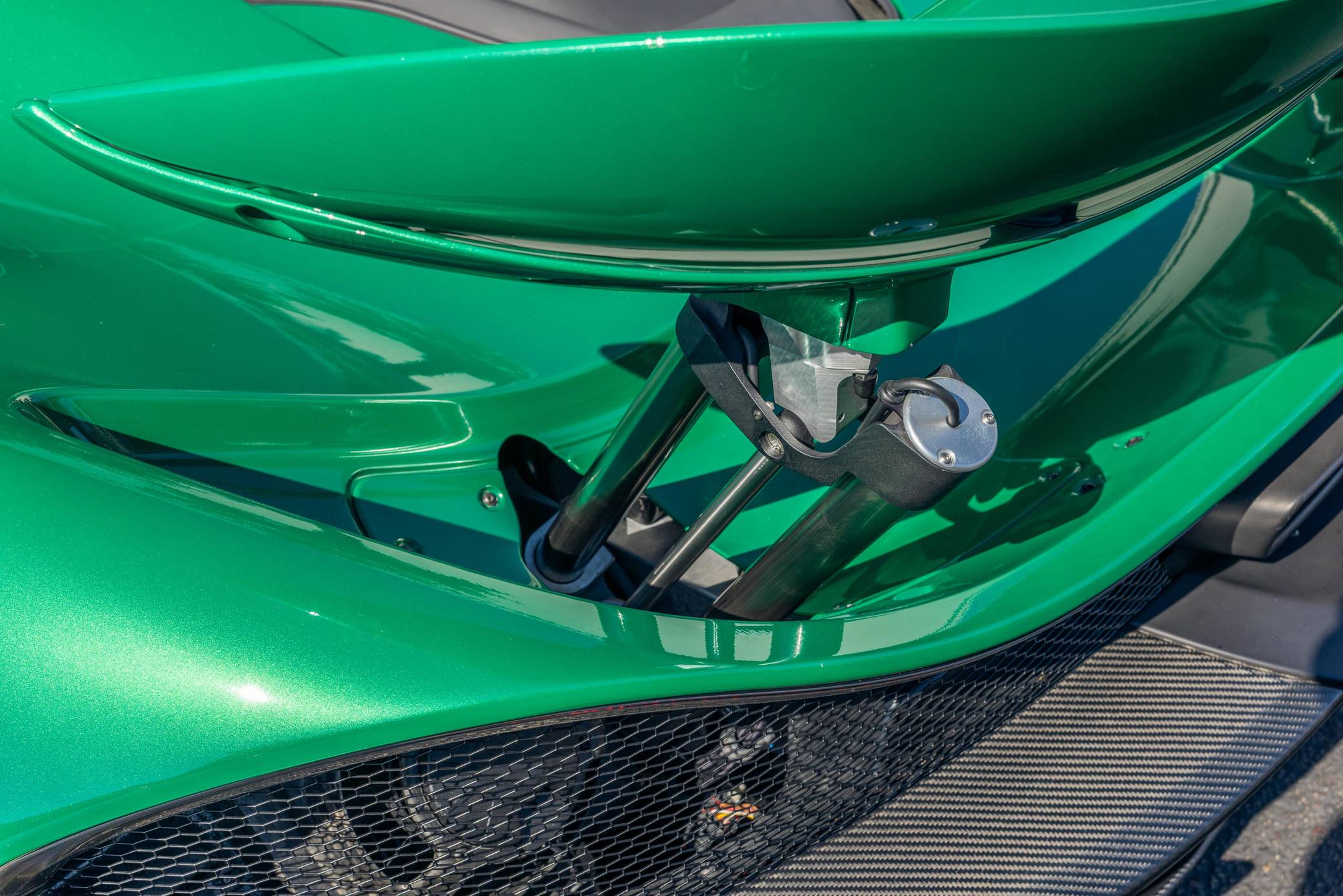 2014 McLaren P1 photo 208