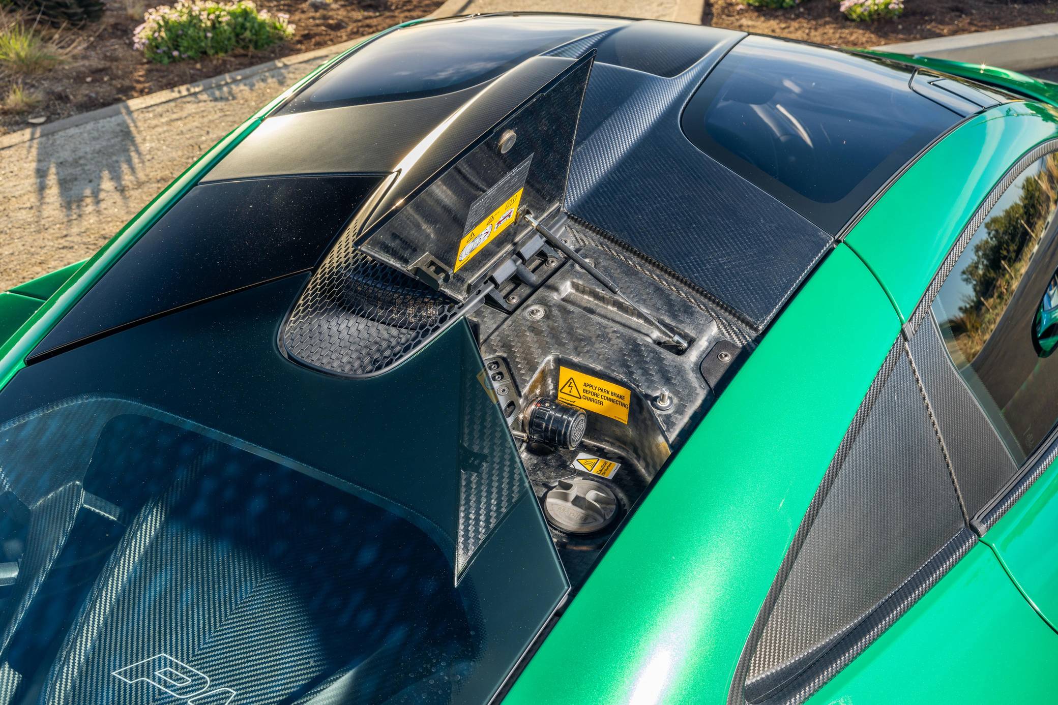 2014 McLaren P1 photo 407