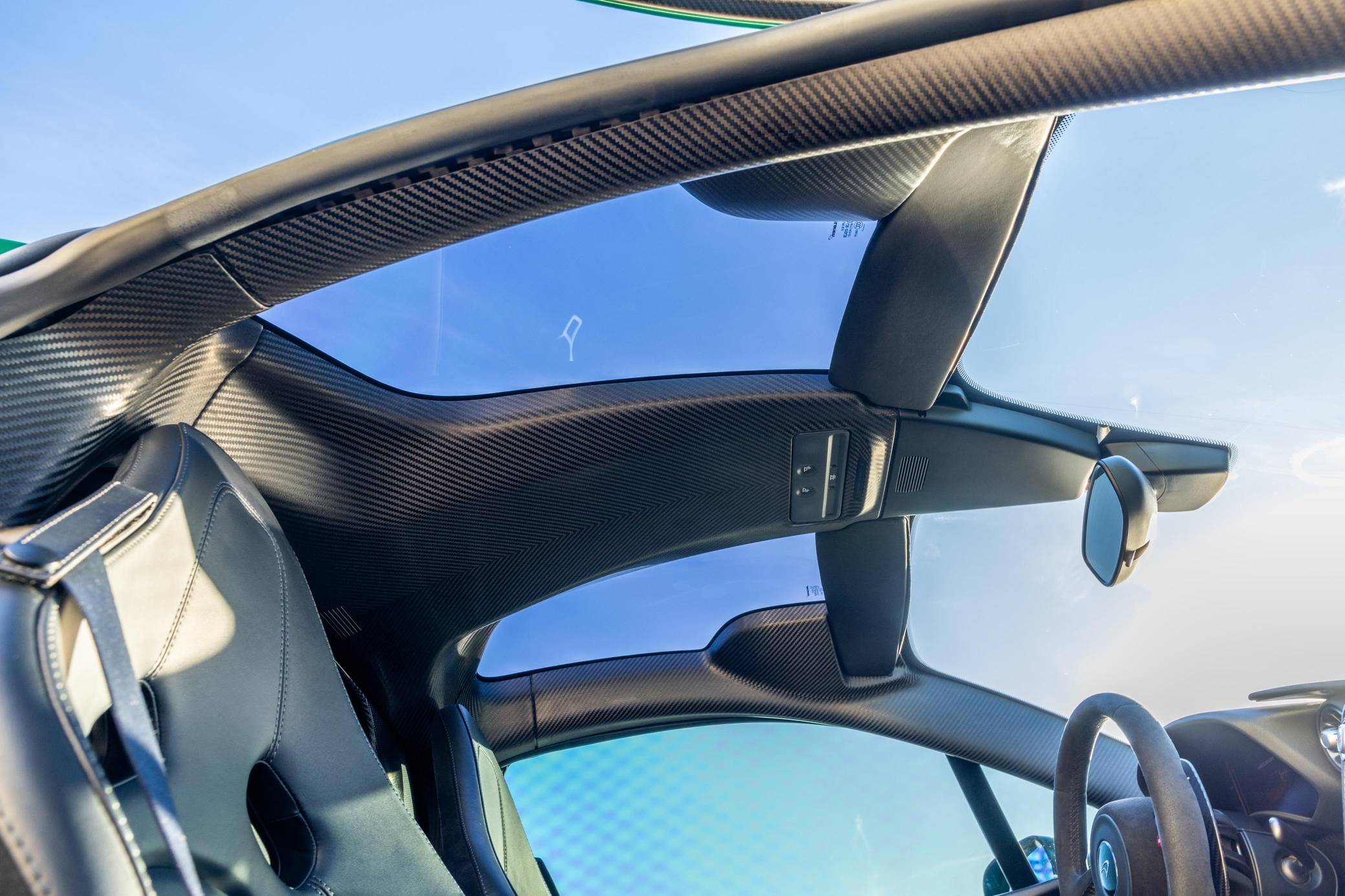 2014 McLaren P1 photo 345