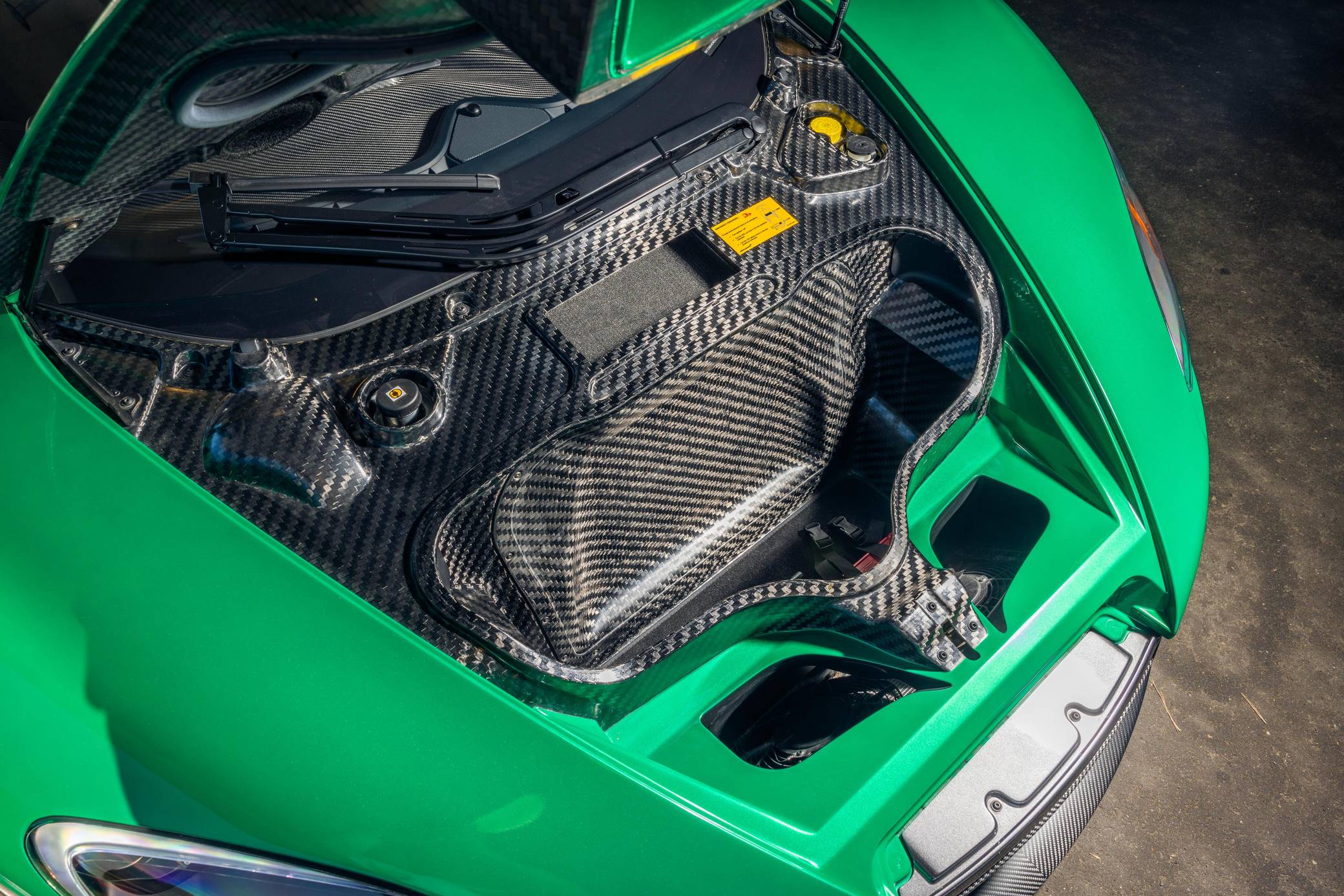 2014 McLaren P1 photo 393