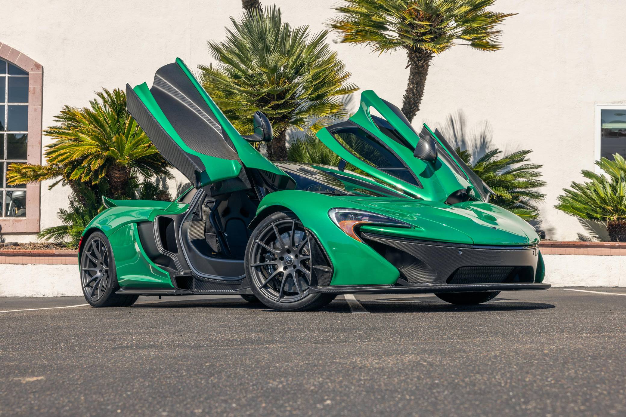 2014 McLaren P1 photo 146