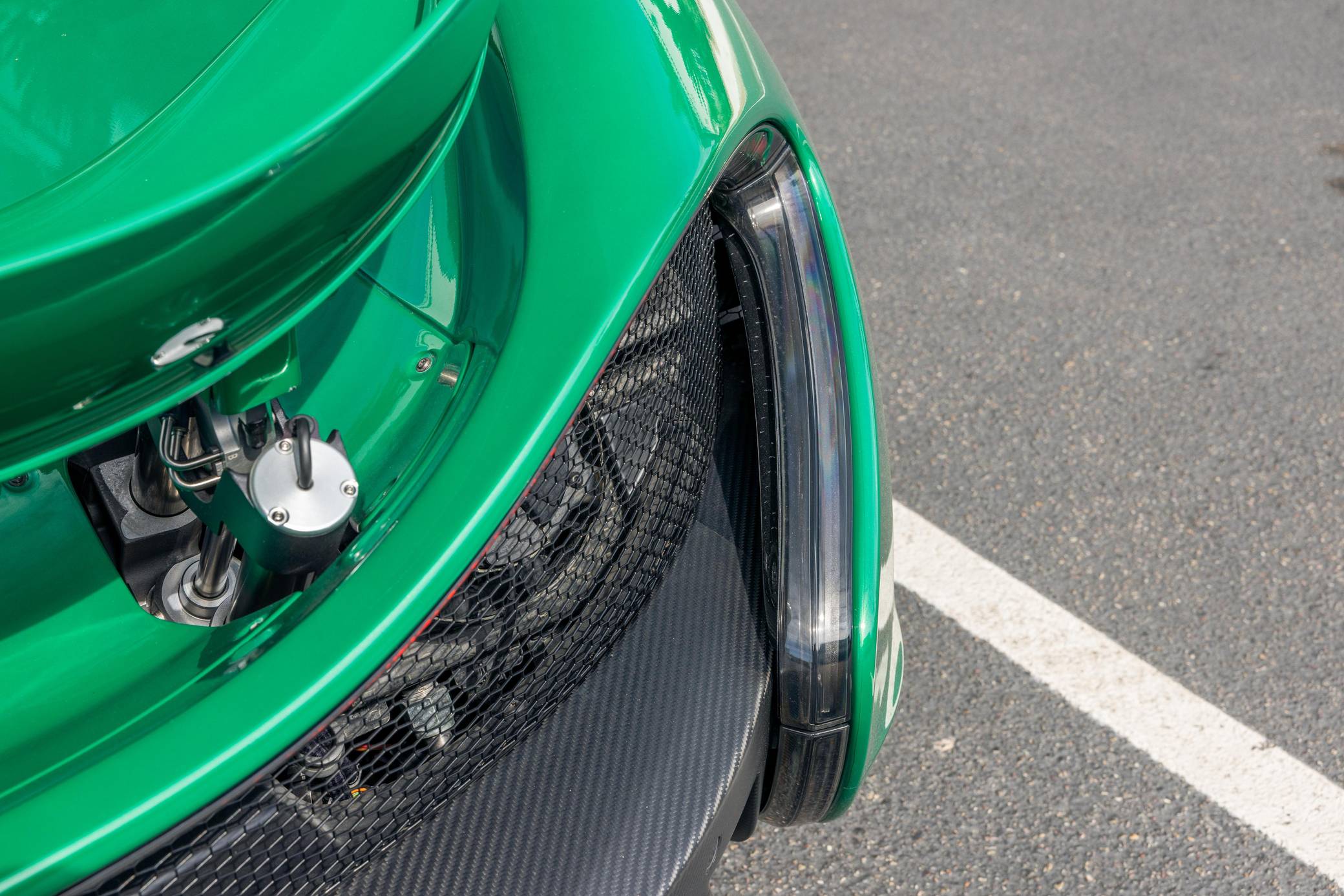 2014 McLaren P1 photo 229