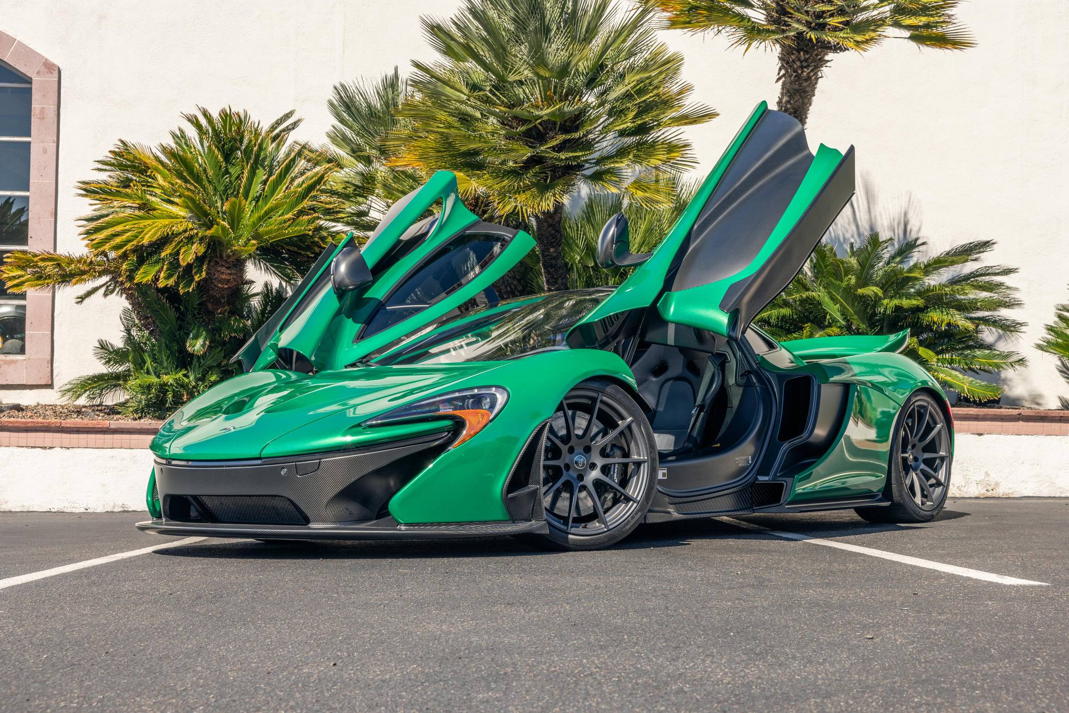 2014 McLaren P1 photo 135