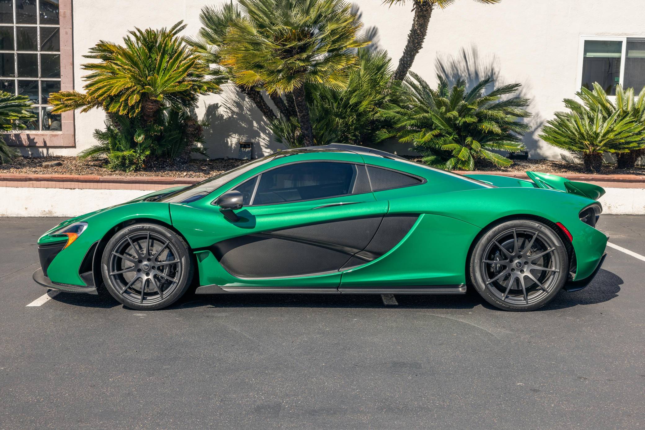 2014 McLaren P1 photo 82