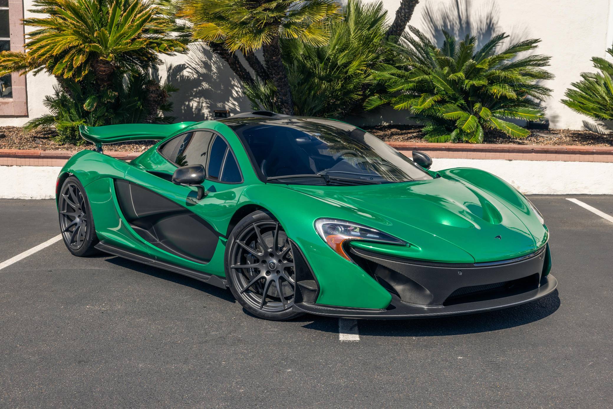 2014 McLaren P1 photo 75