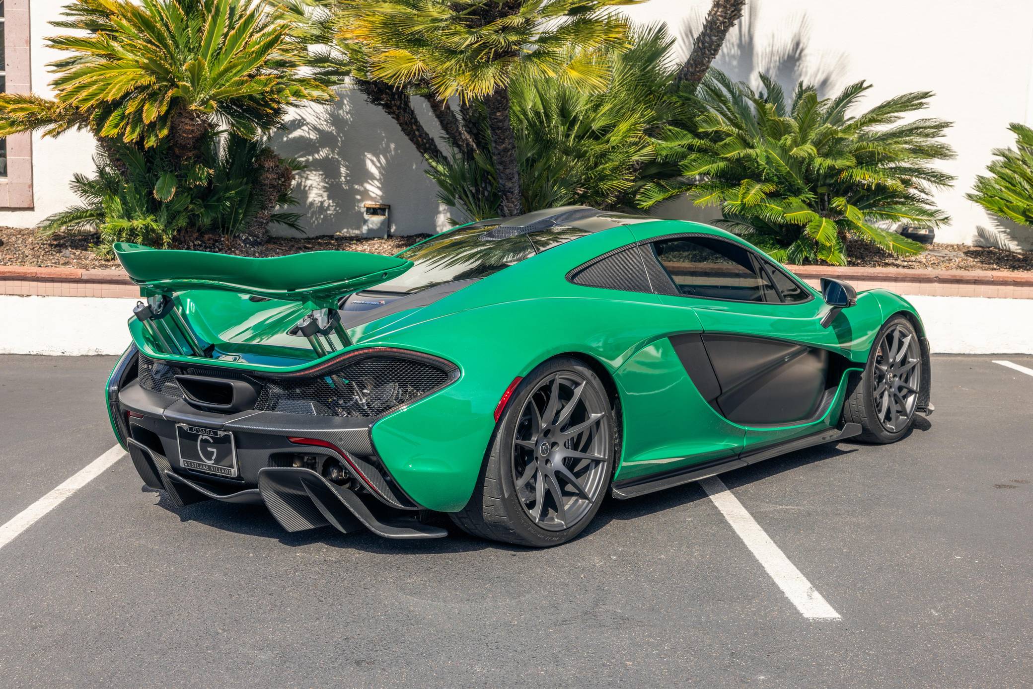 2014 McLaren P1 photo 65
