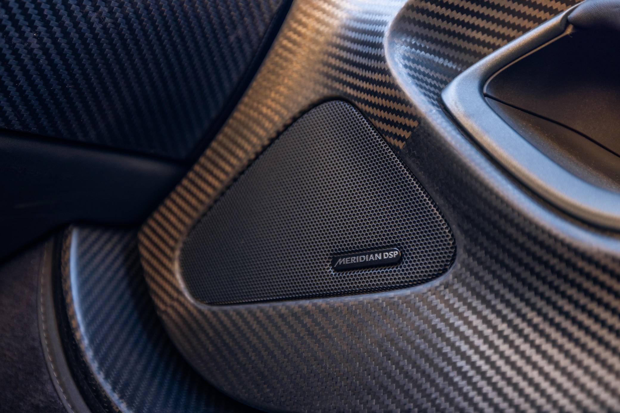 2014 McLaren P1 photo 379