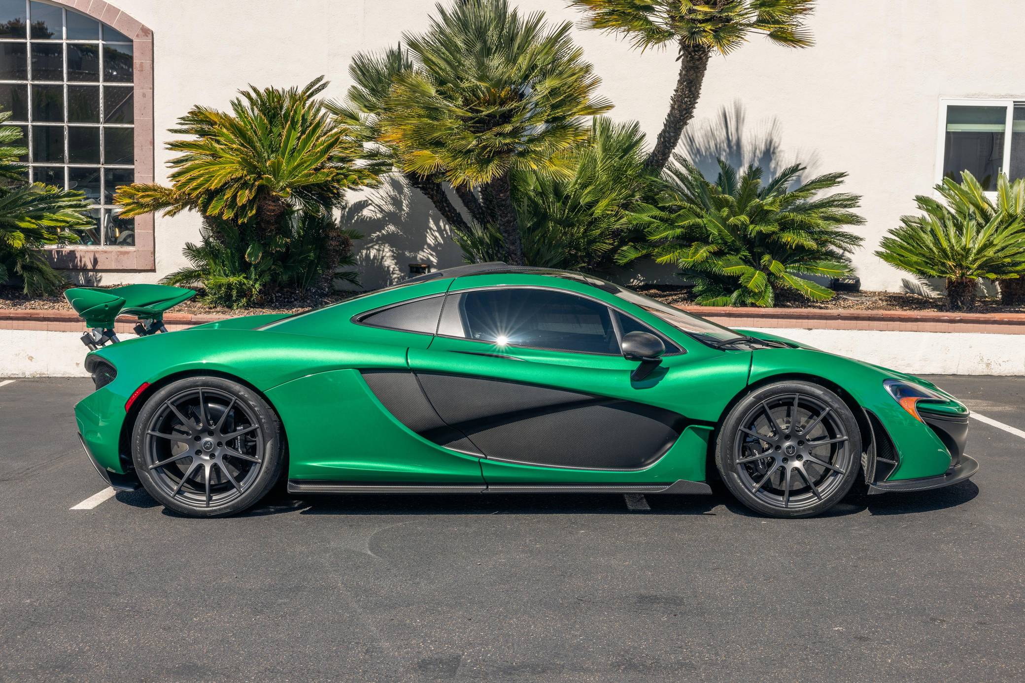 2014 McLaren P1 photo 68