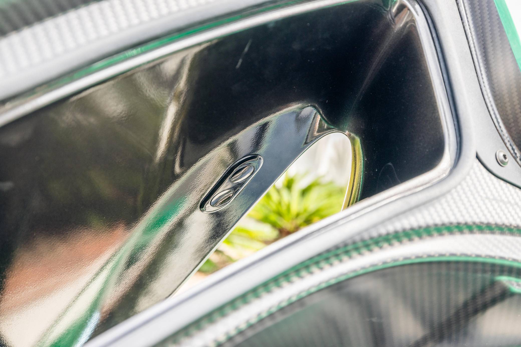 2014 McLaren P1 photo 363