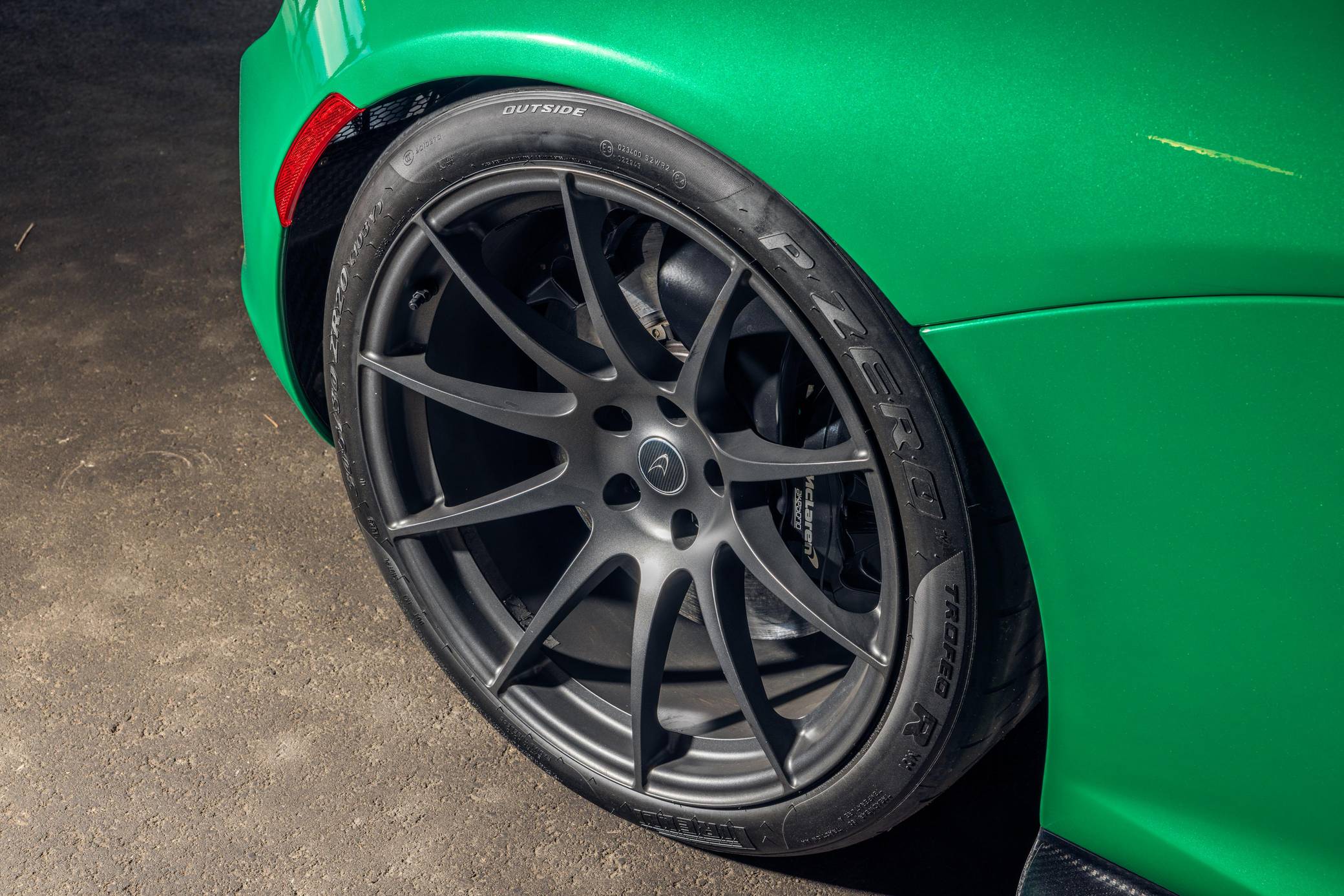 2014 McLaren P1 photo 267