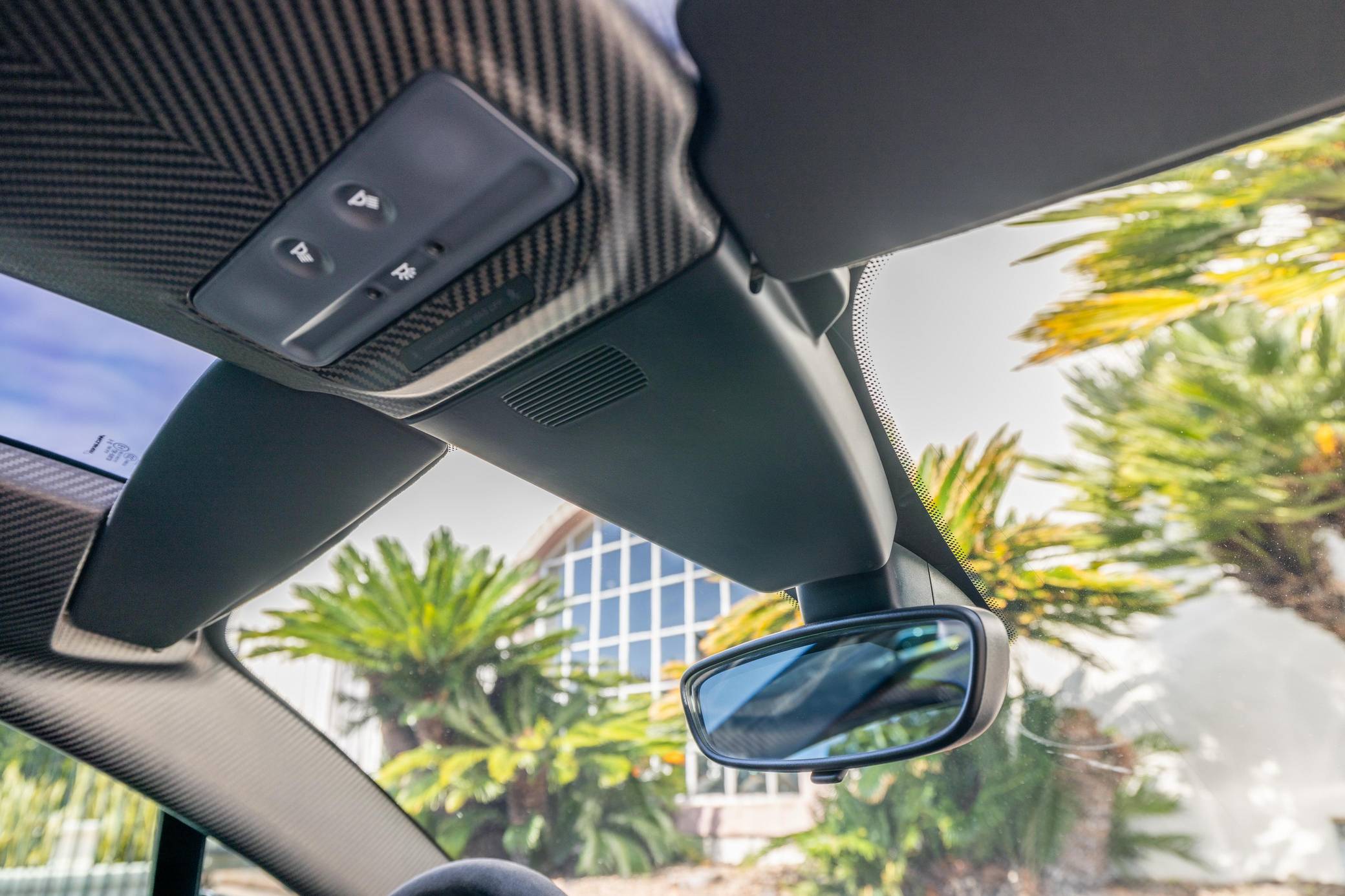 2014 McLaren P1 photo 350