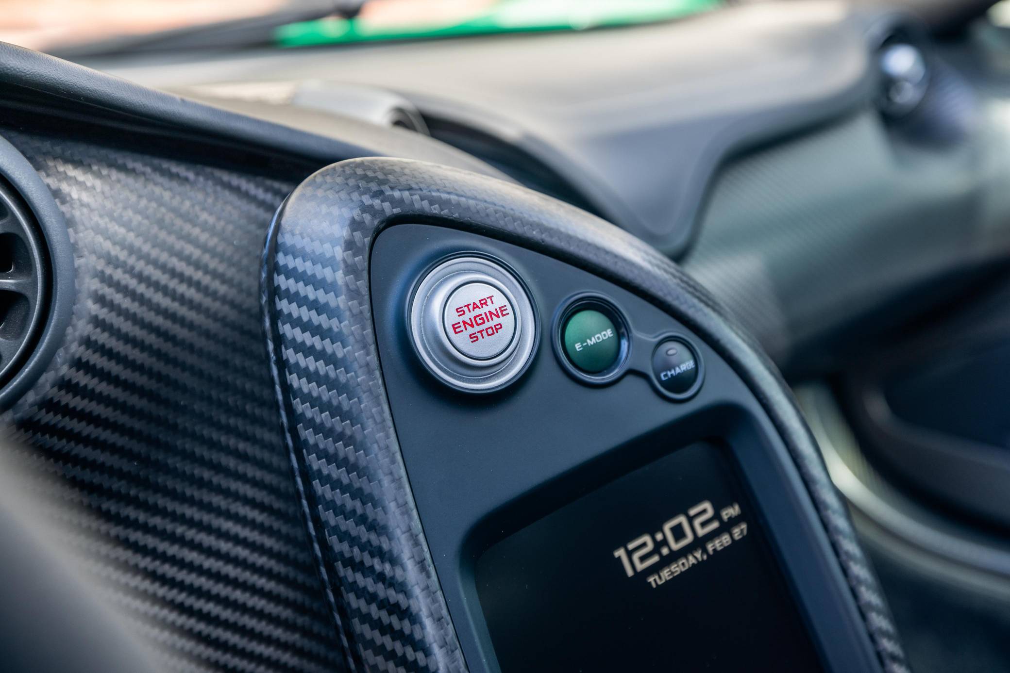 2014 McLaren P1 photo 320