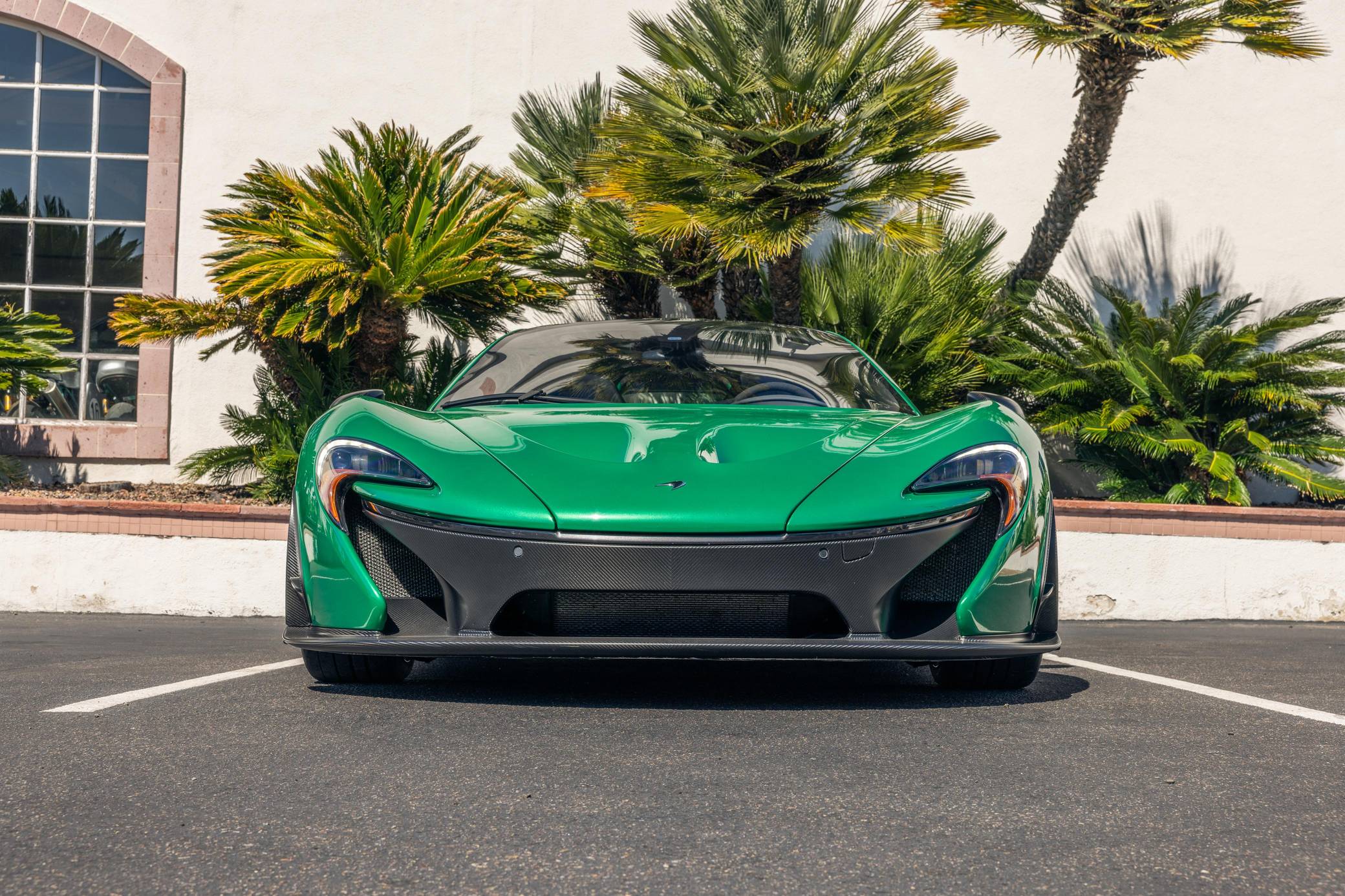 2014 McLaren P1 photo 31