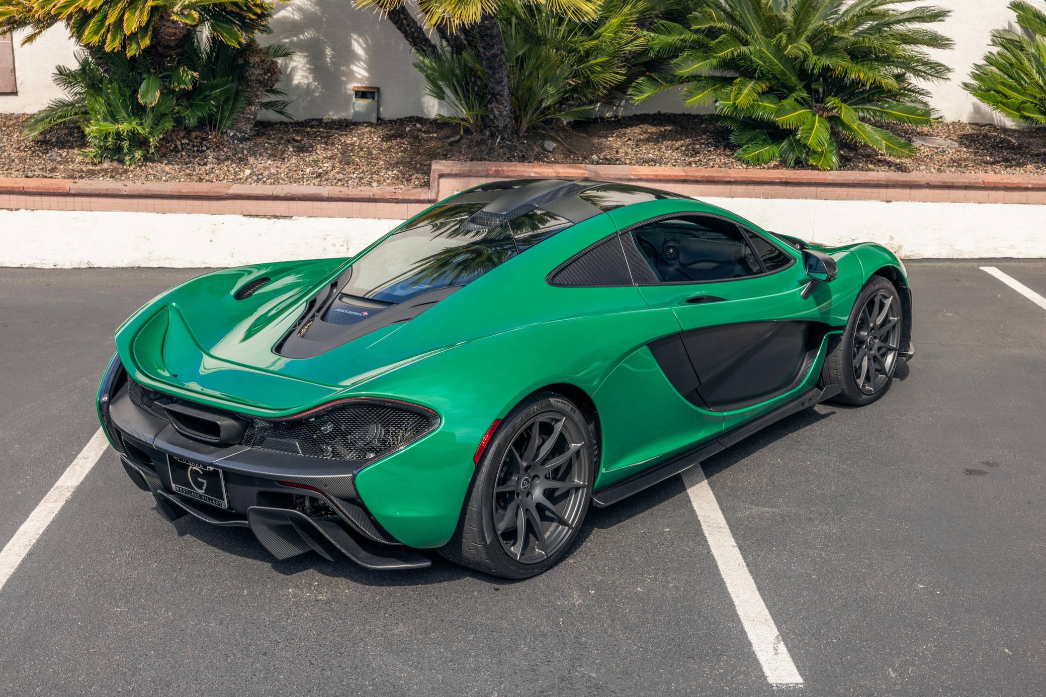 2014 McLaren P1 photo 123