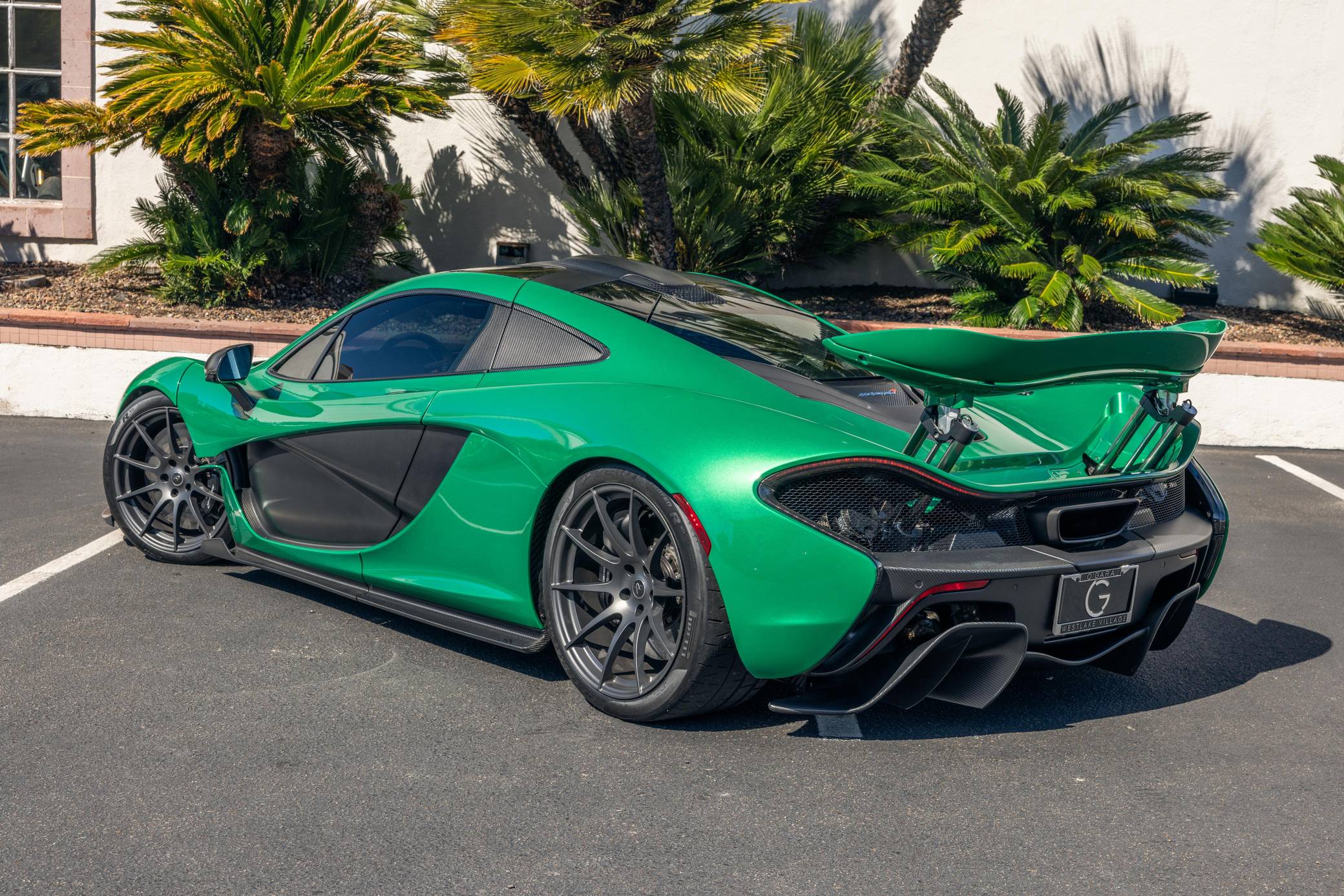 2014 McLaren P1 photo 48