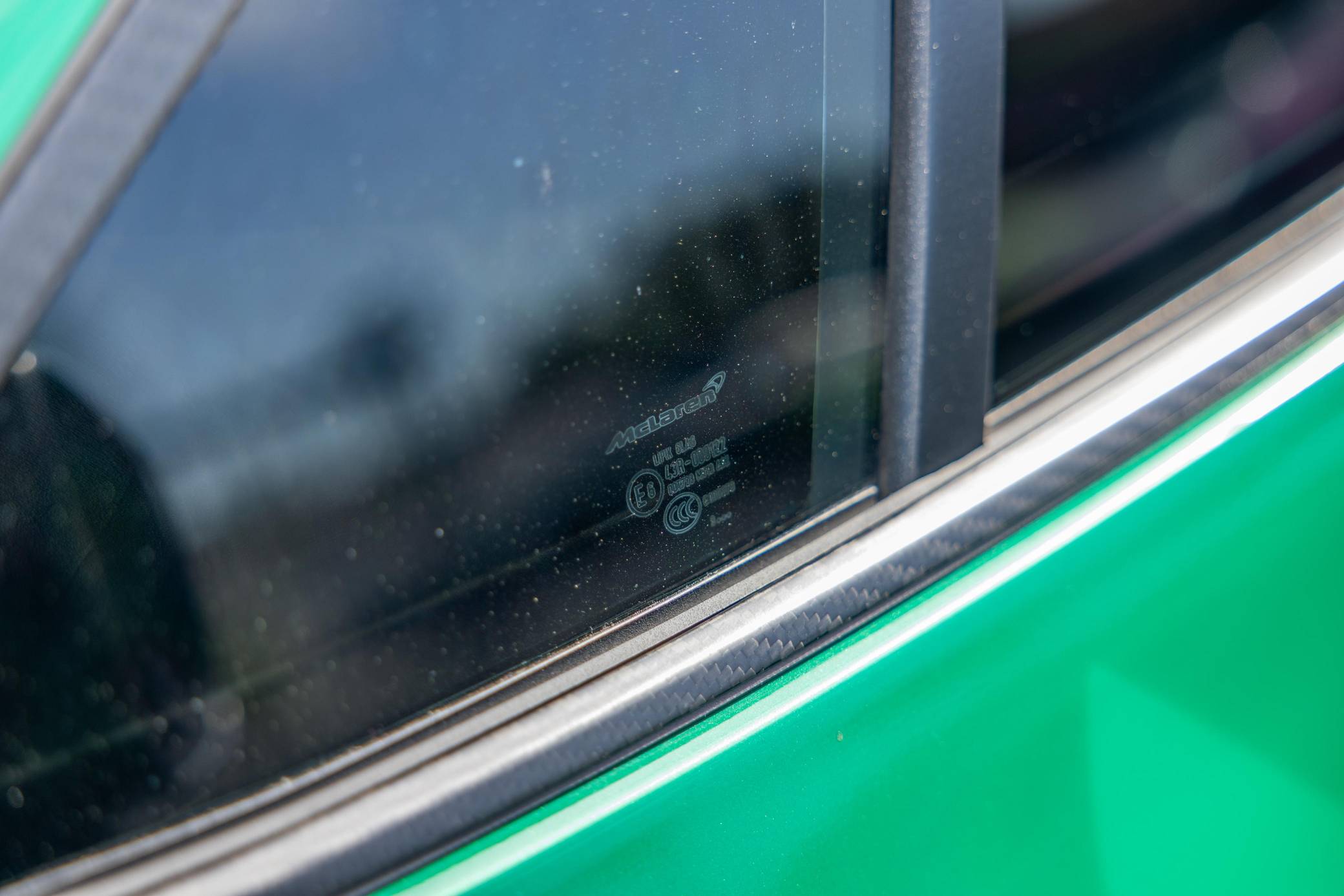 2014 McLaren P1 photo 471