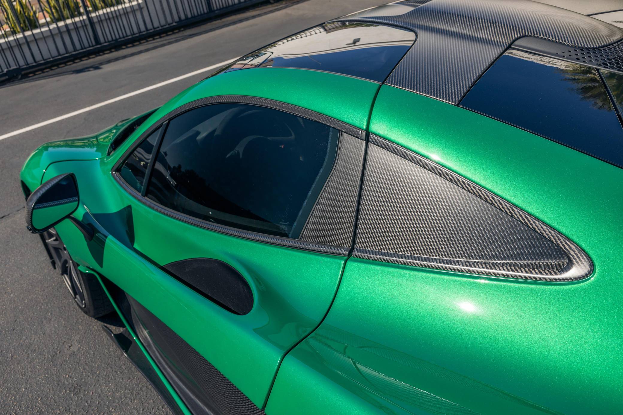 2014 McLaren P1 photo 192