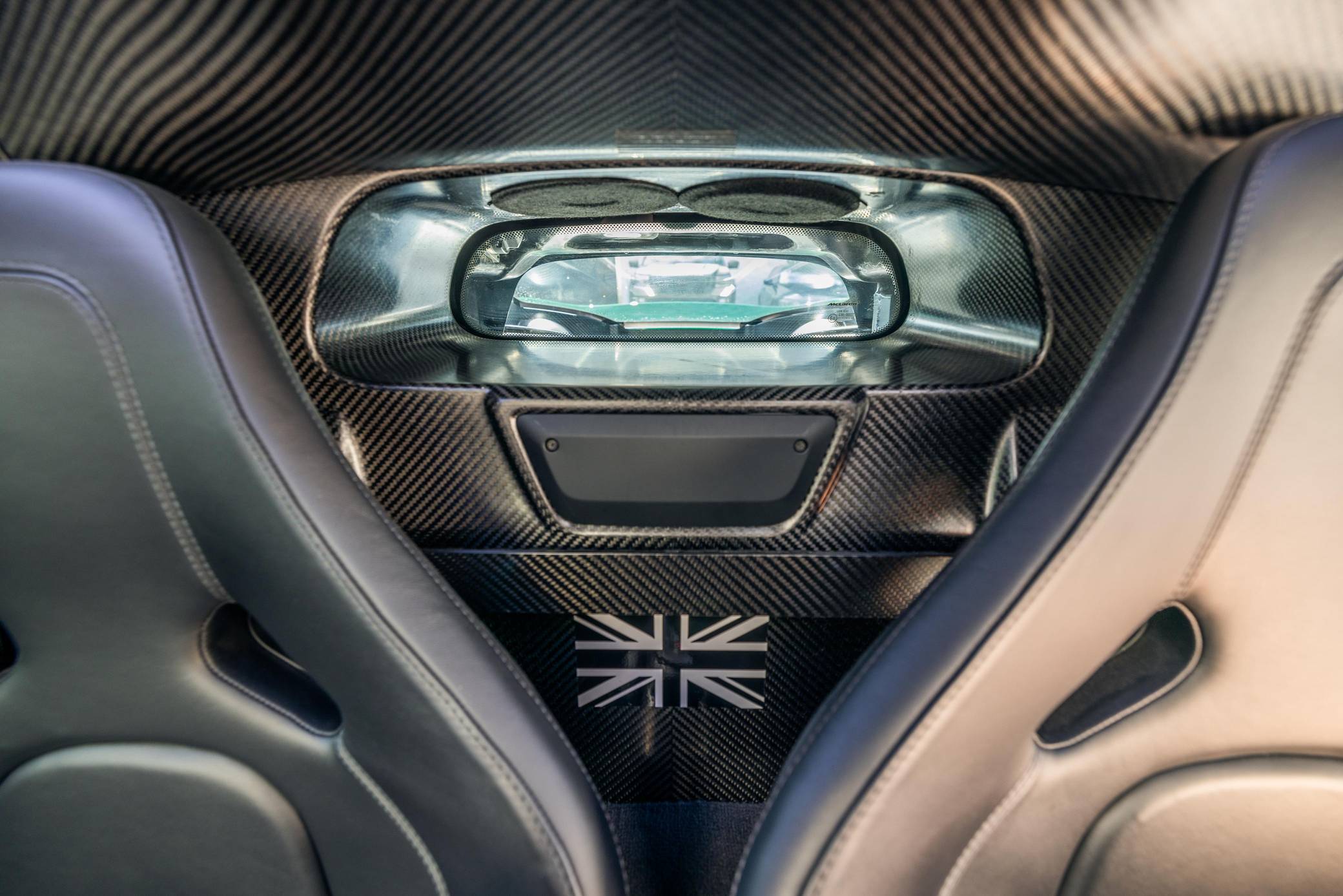 2014 McLaren P1 photo 341