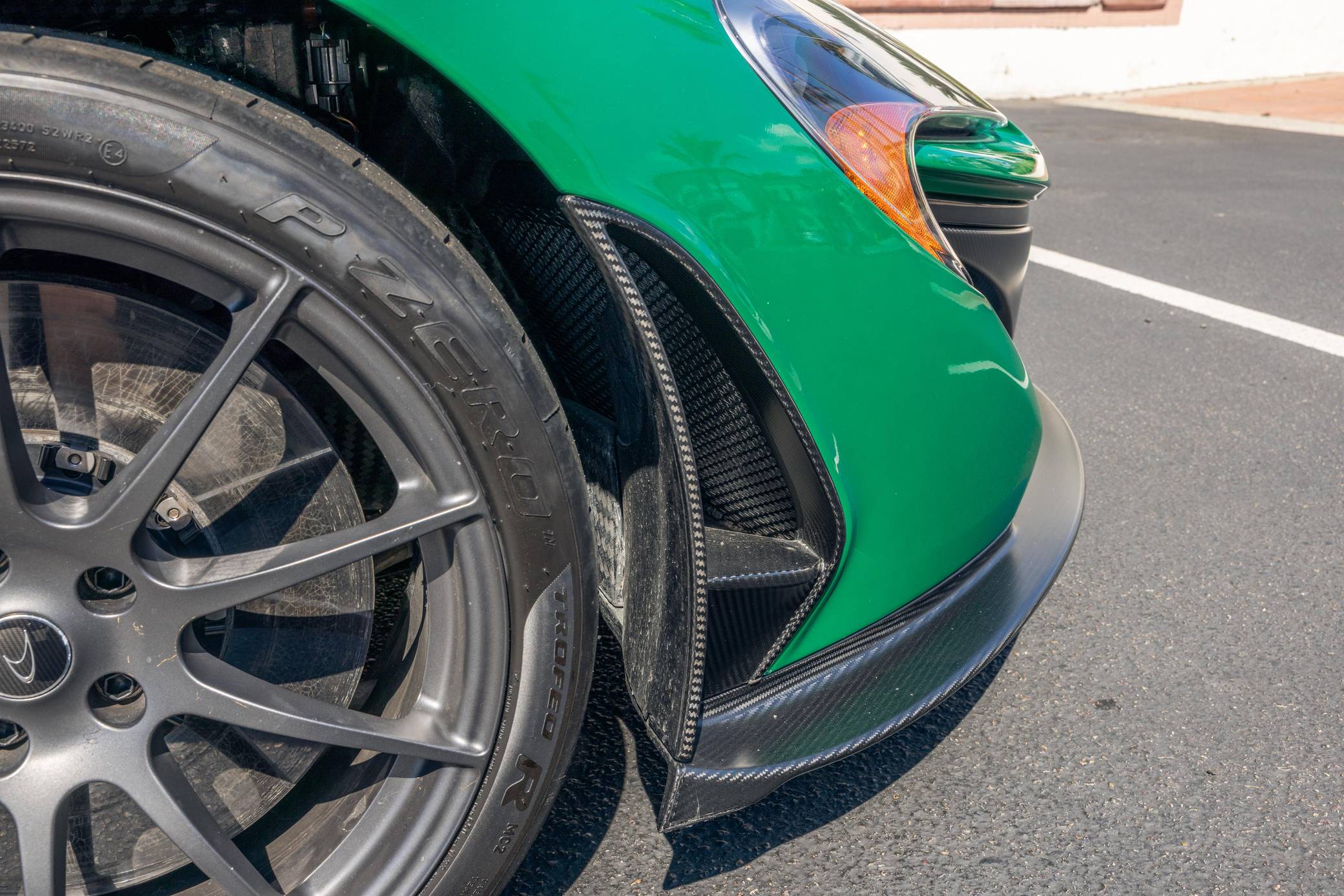 2014 McLaren P1 photo 258