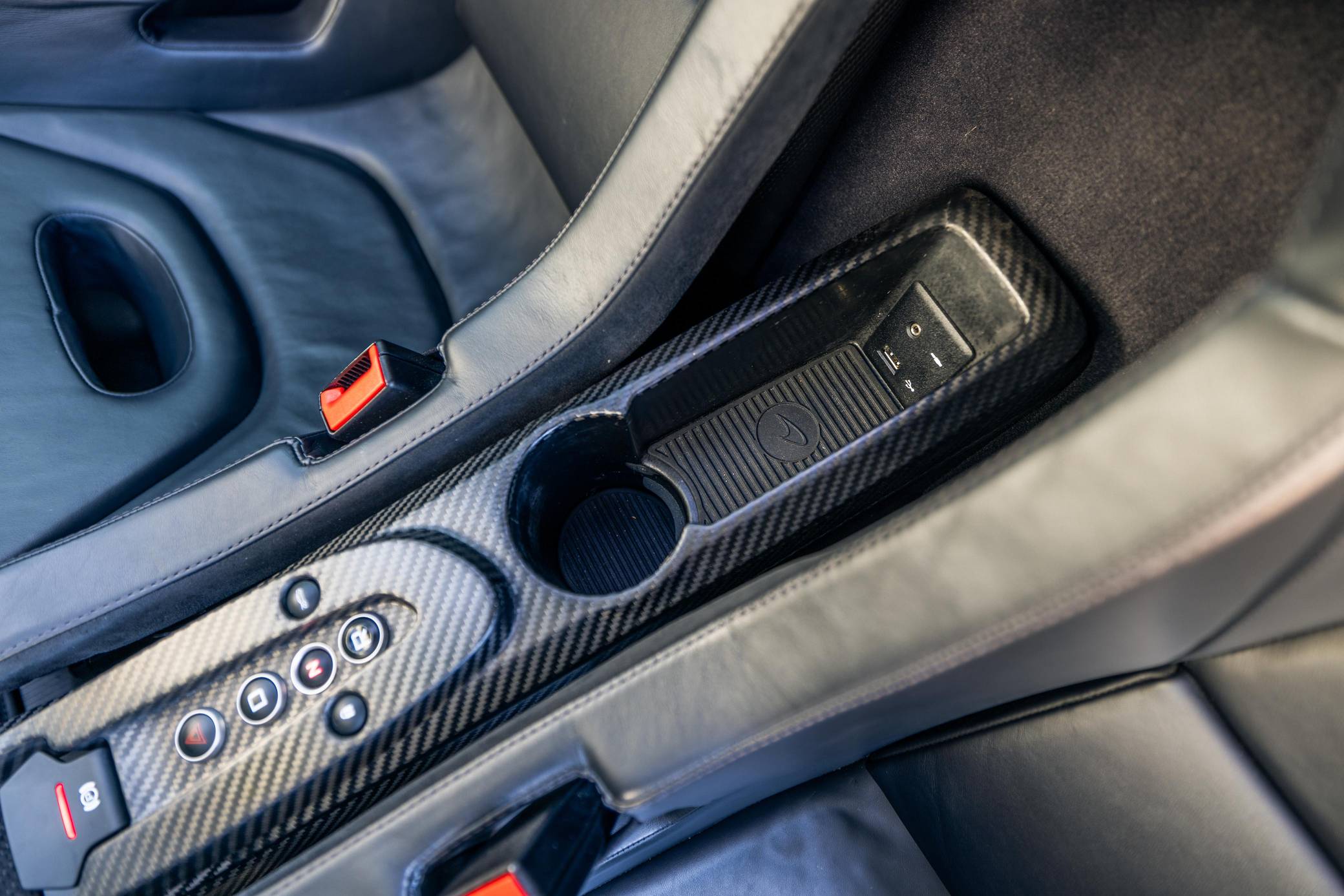 2014 McLaren P1 photo 336