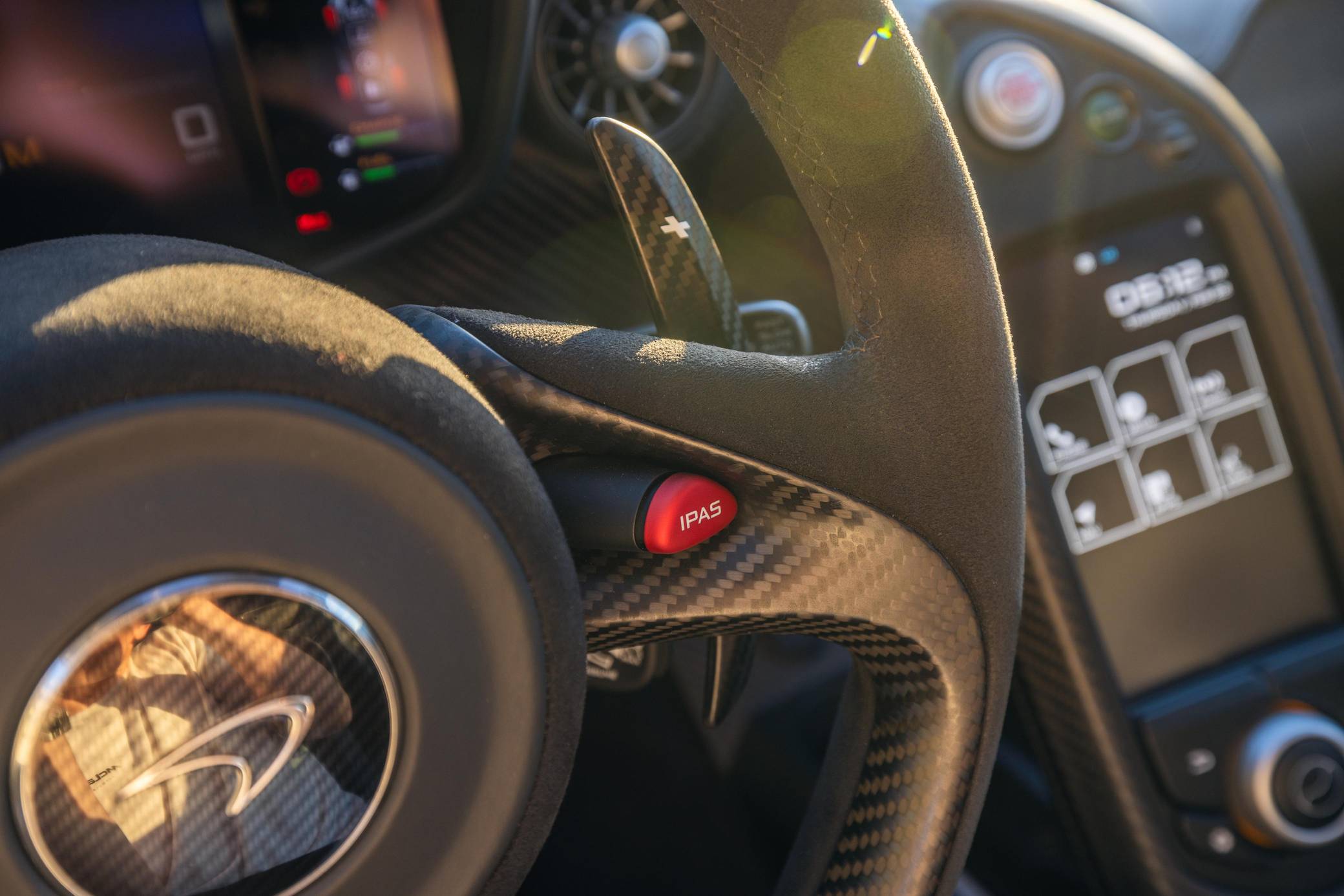 2014 McLaren P1 photo 306