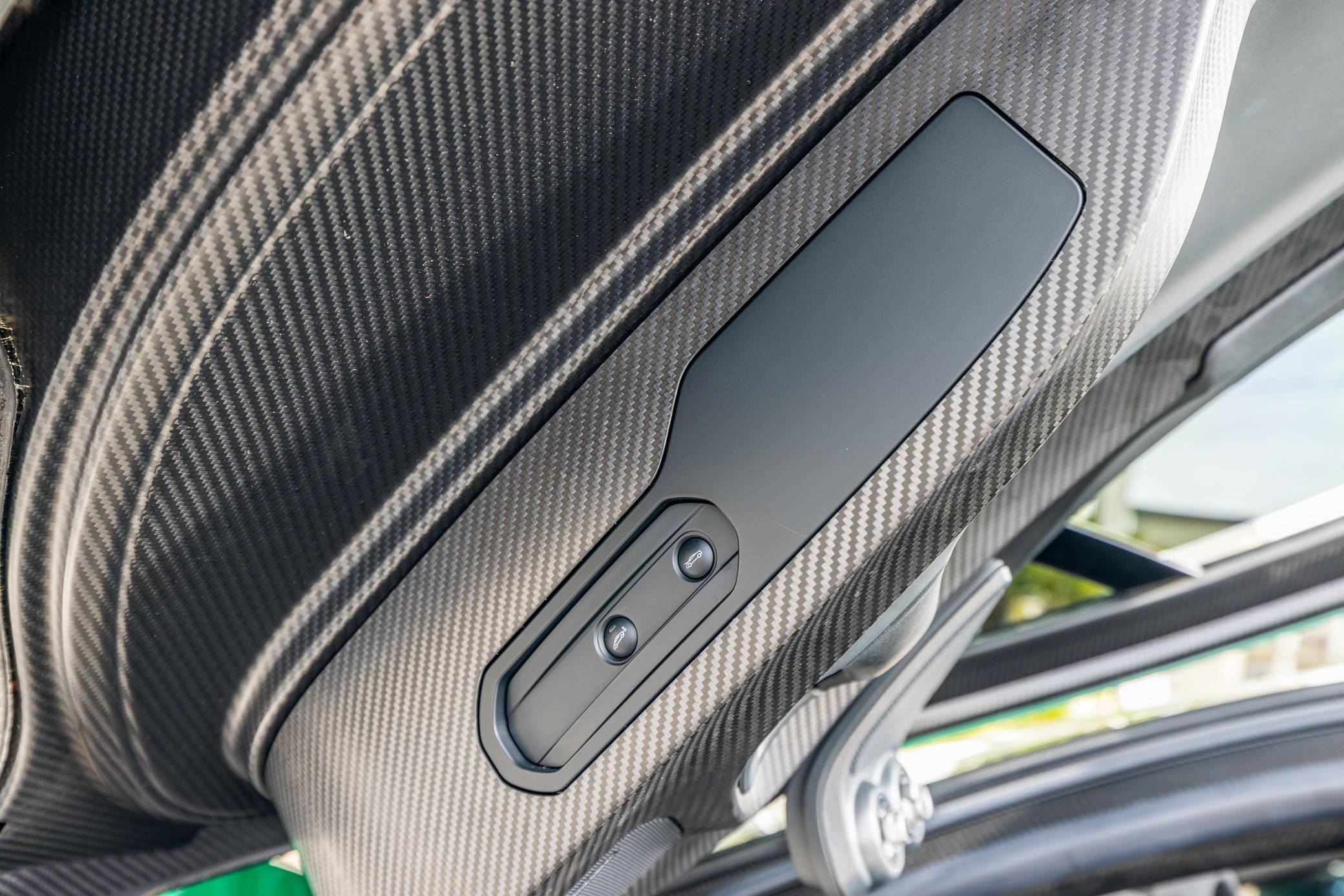 2014 McLaren P1 photo 368