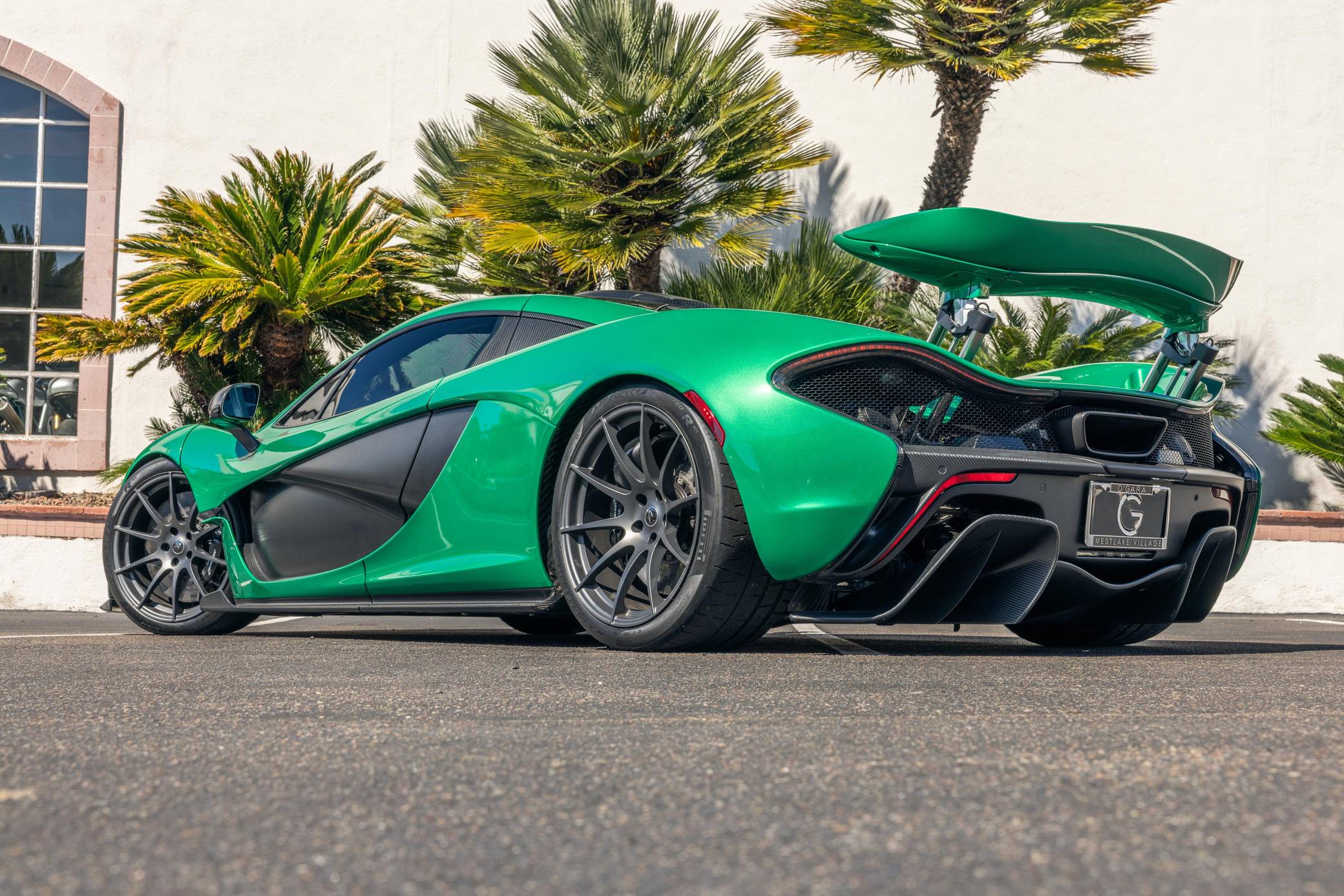 2014 McLaren P1 photo 47