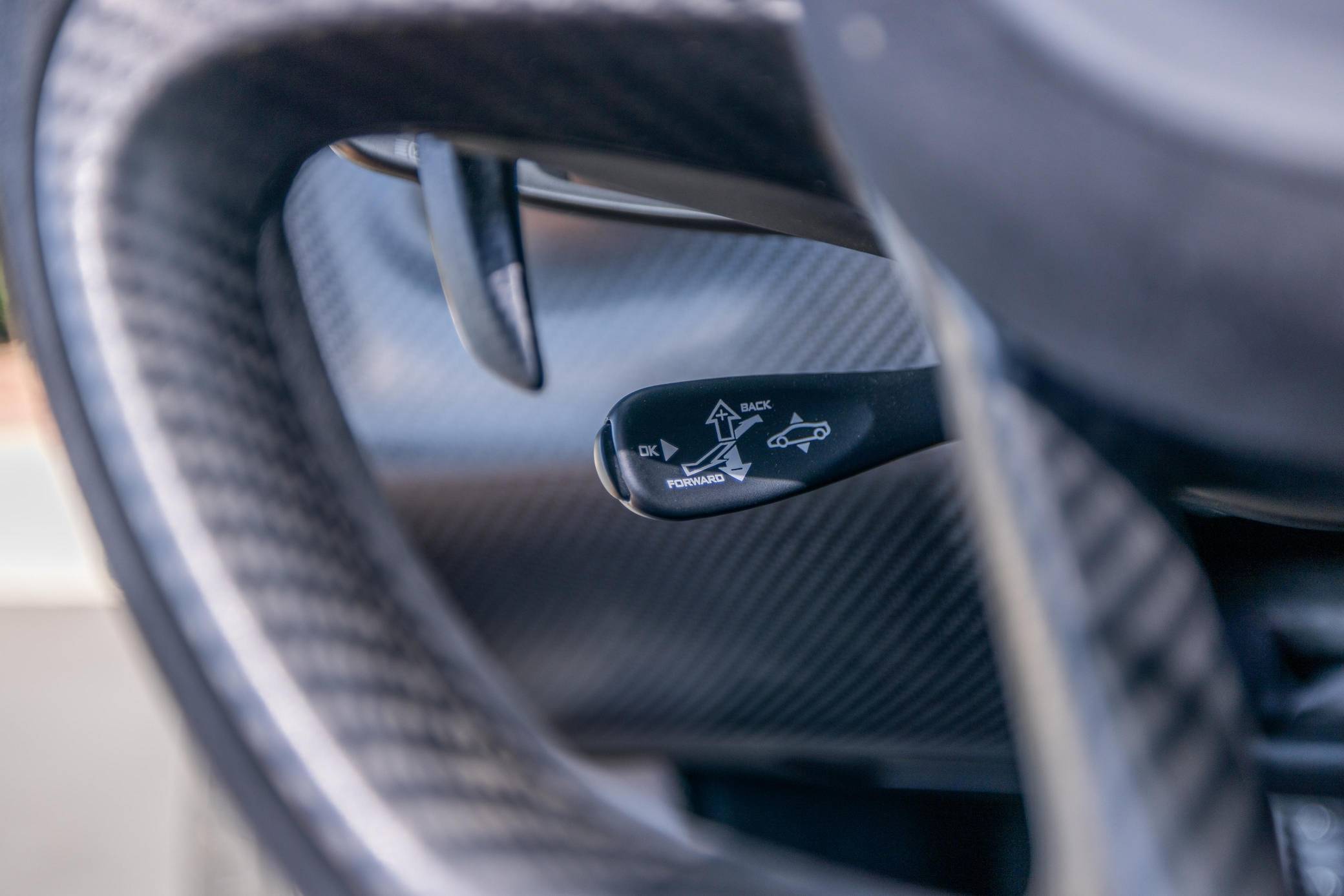 2014 McLaren P1 photo 302