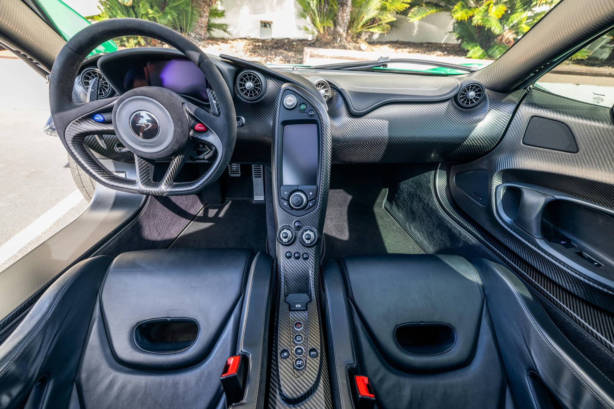 2014 McLaren P1 photo 325